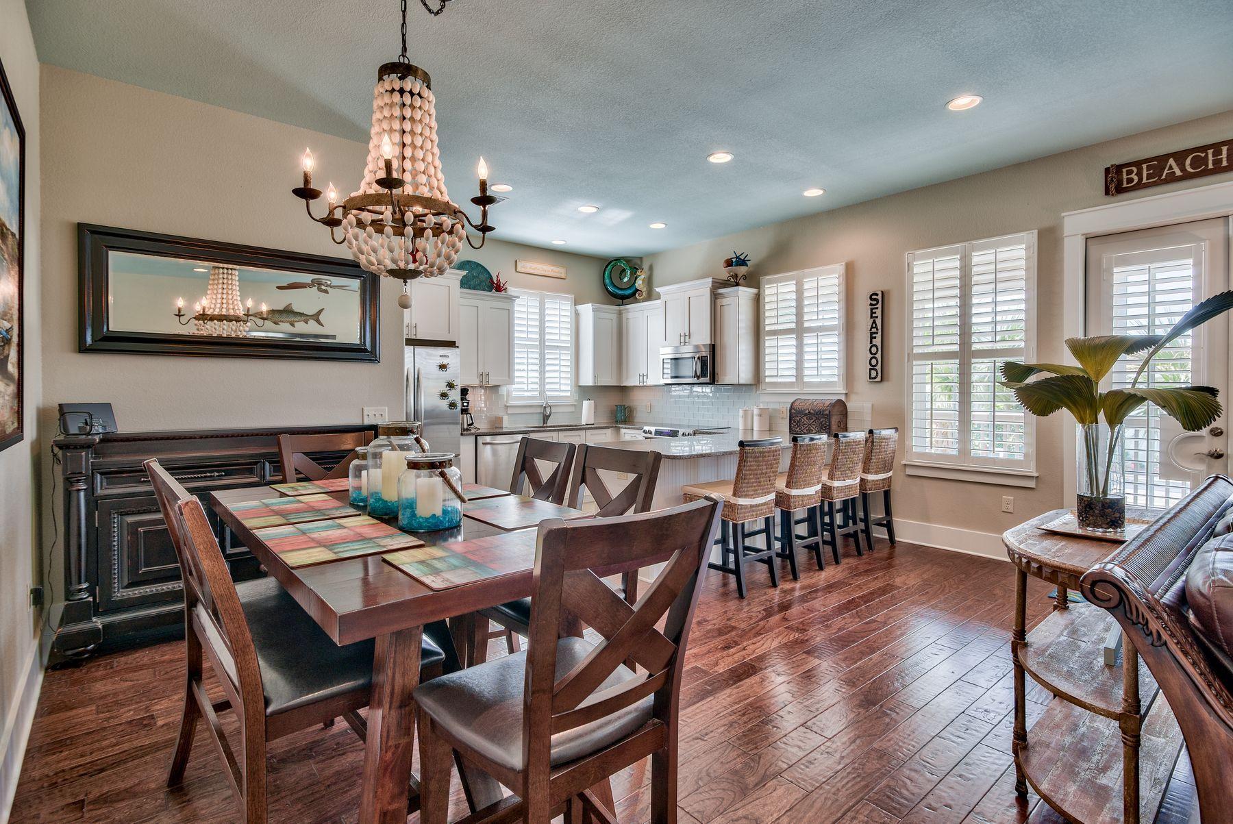 Crystal Shores - Residential