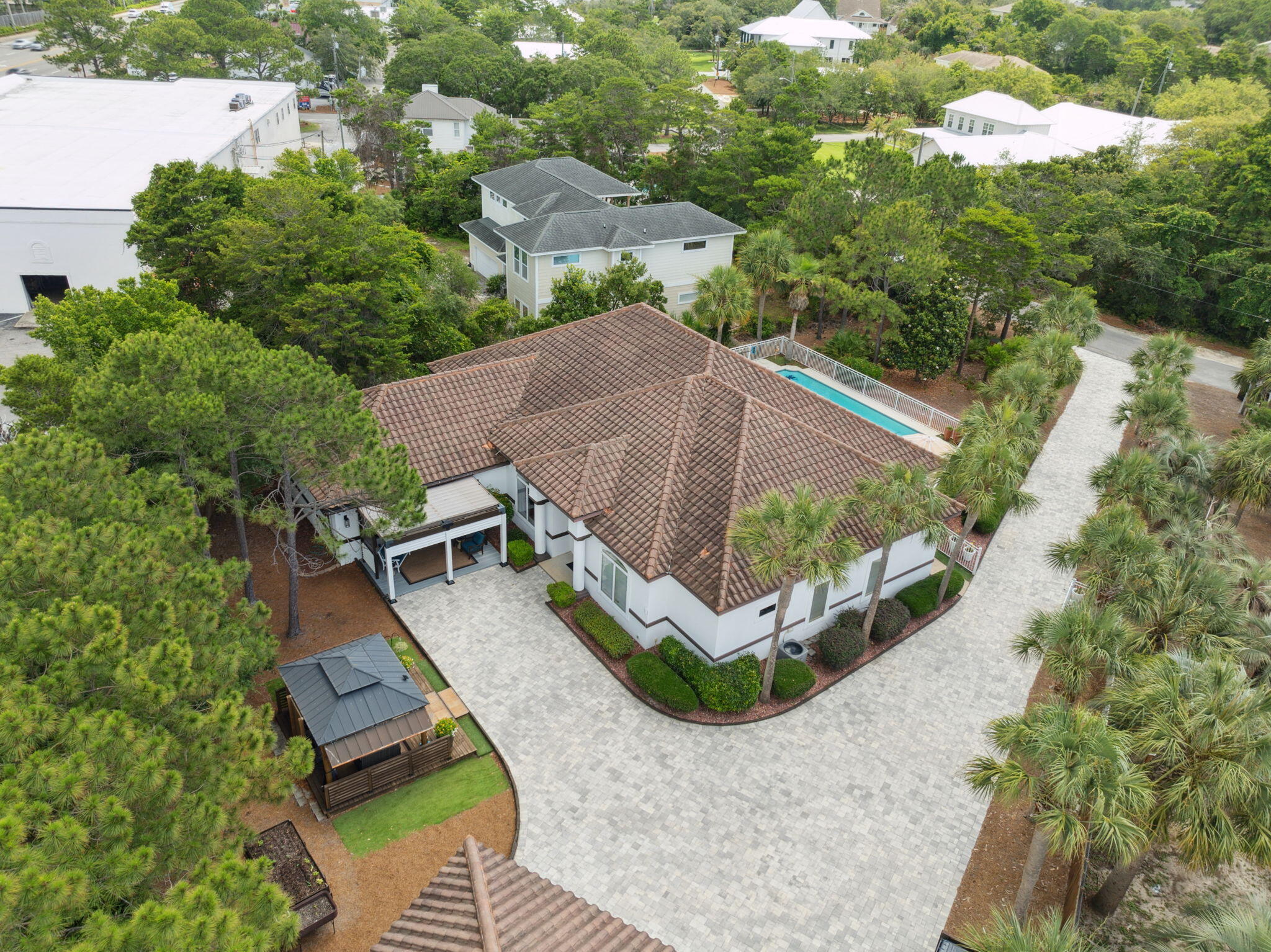 GULF PINES - Residential