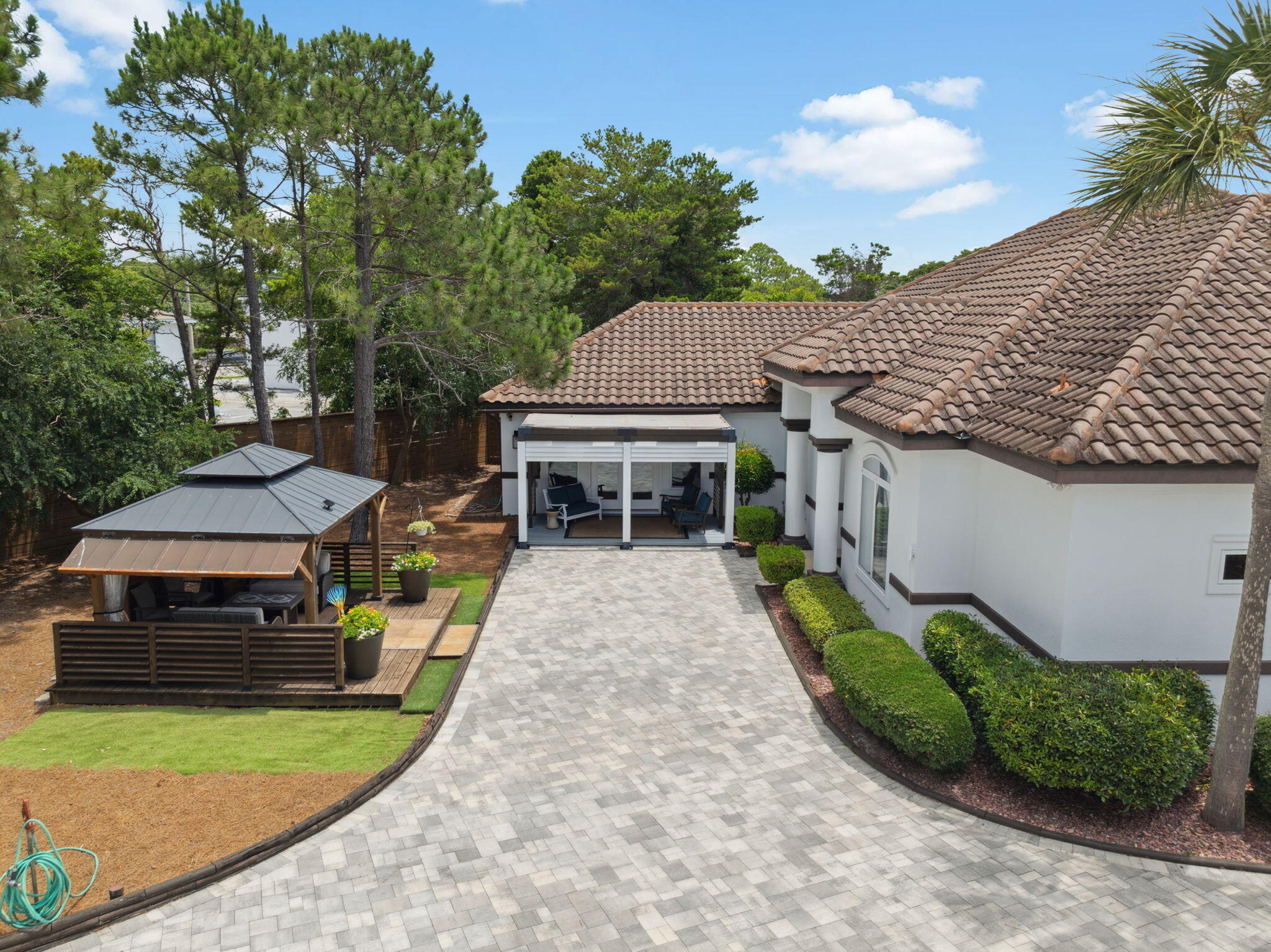 GULF PINES - Residential