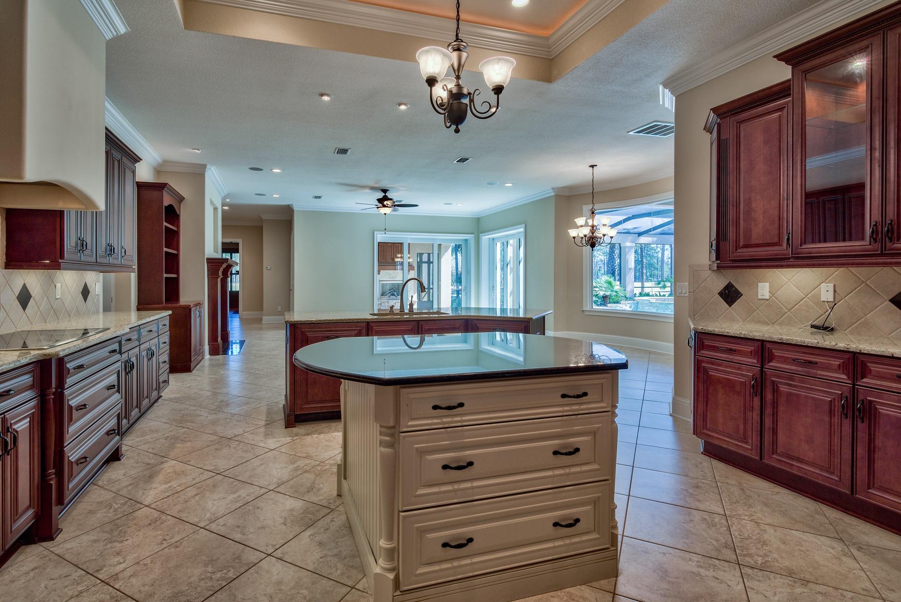 ISLAND GREEN - Residential