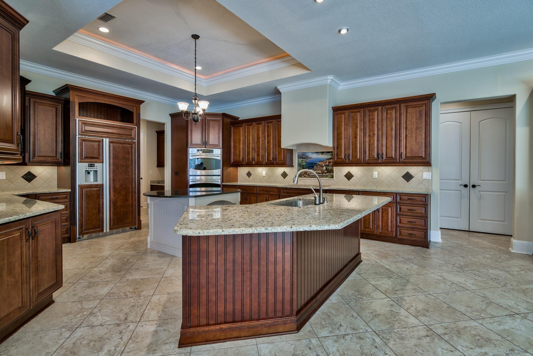 ISLAND GREEN - Residential