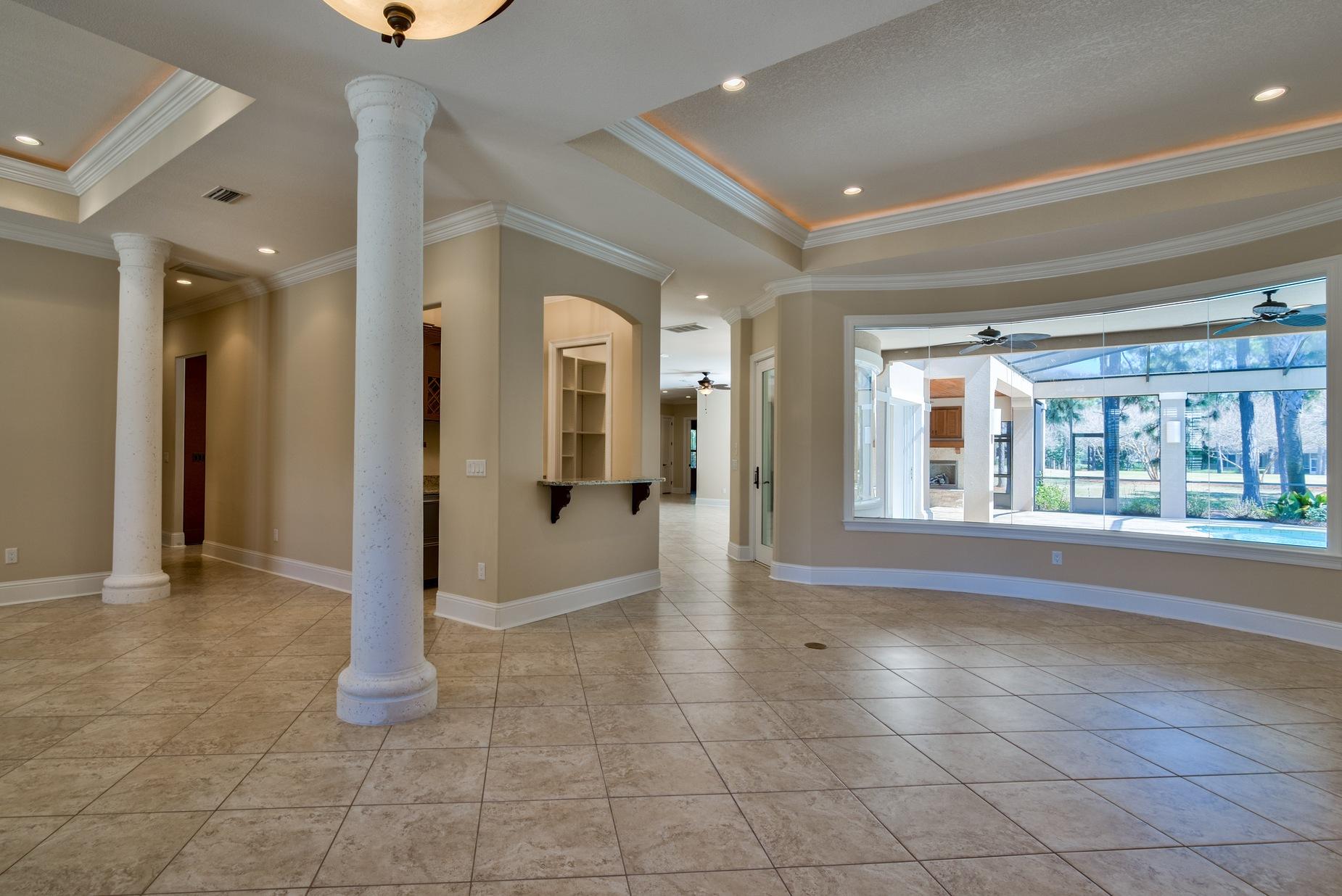 ISLAND GREEN - Residential