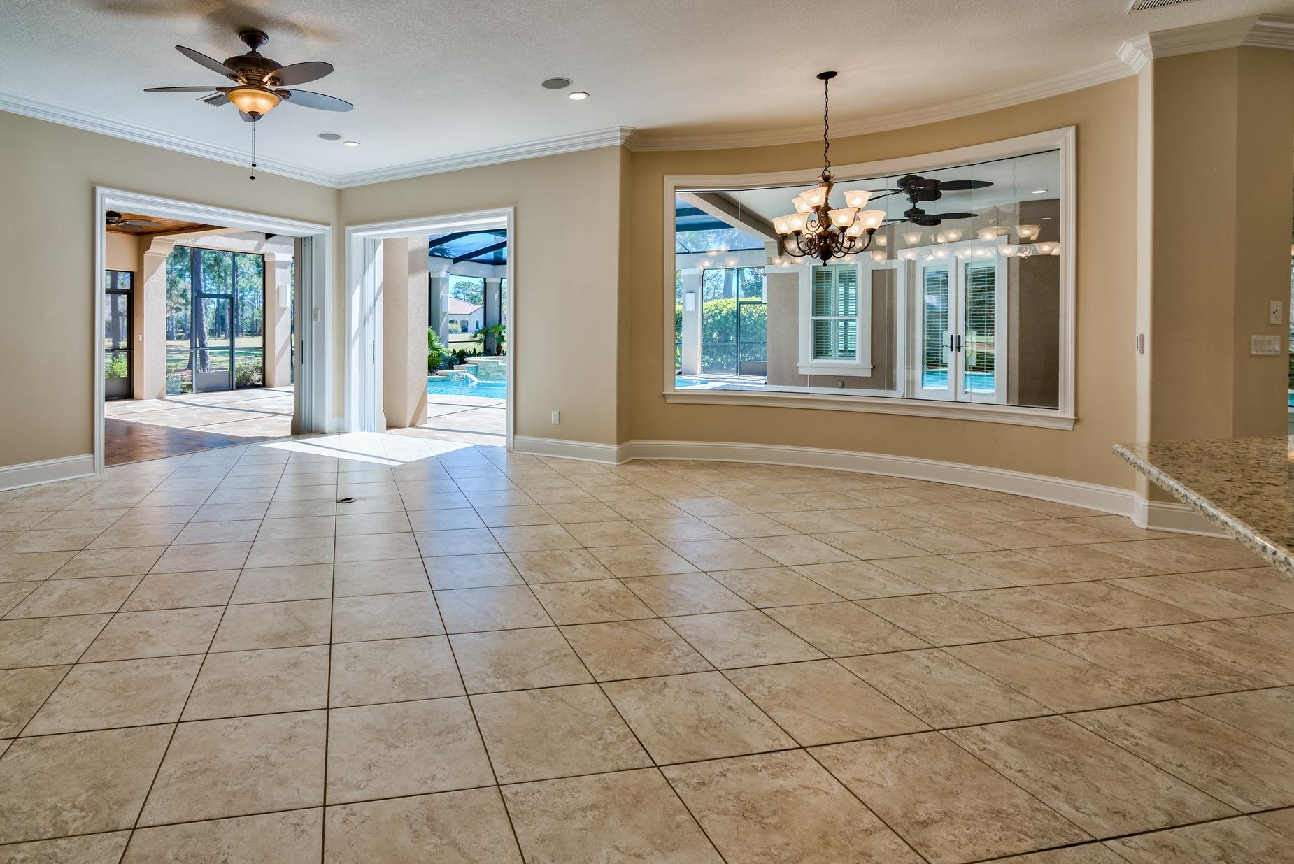 ISLAND GREEN - Residential