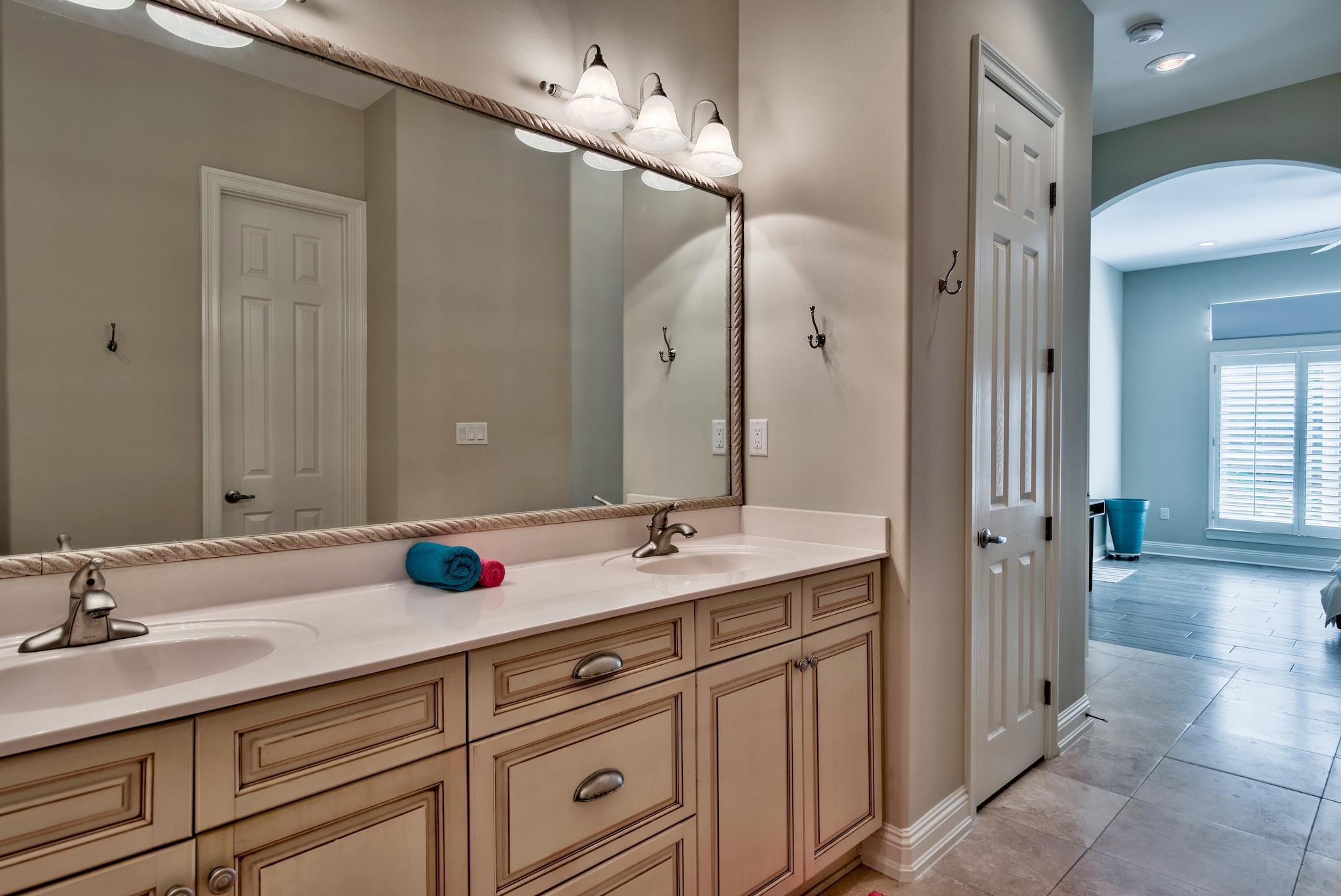 LEGEND CREEK AT SANDESTIN - Residential