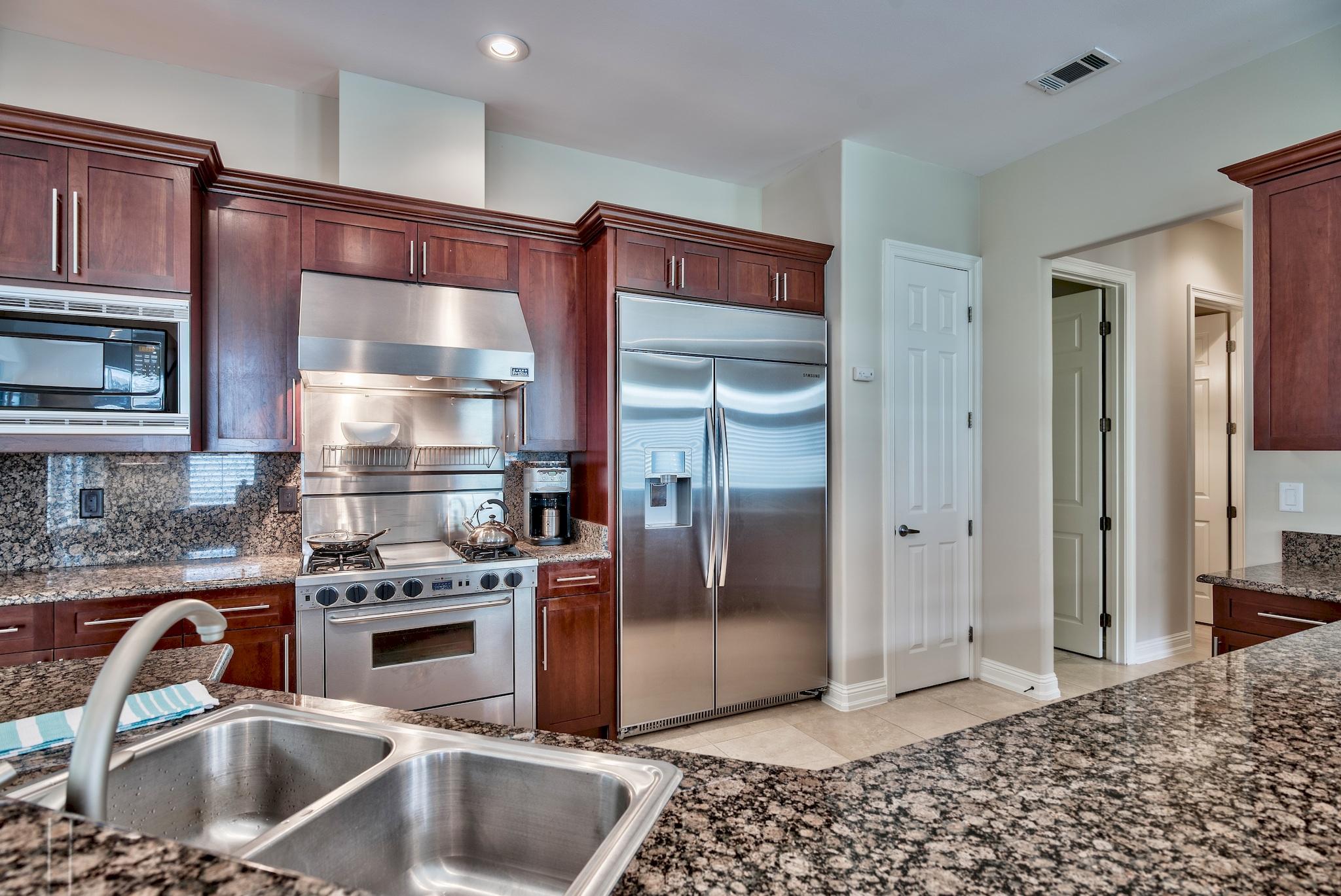 LEGEND CREEK AT SANDESTIN - Residential