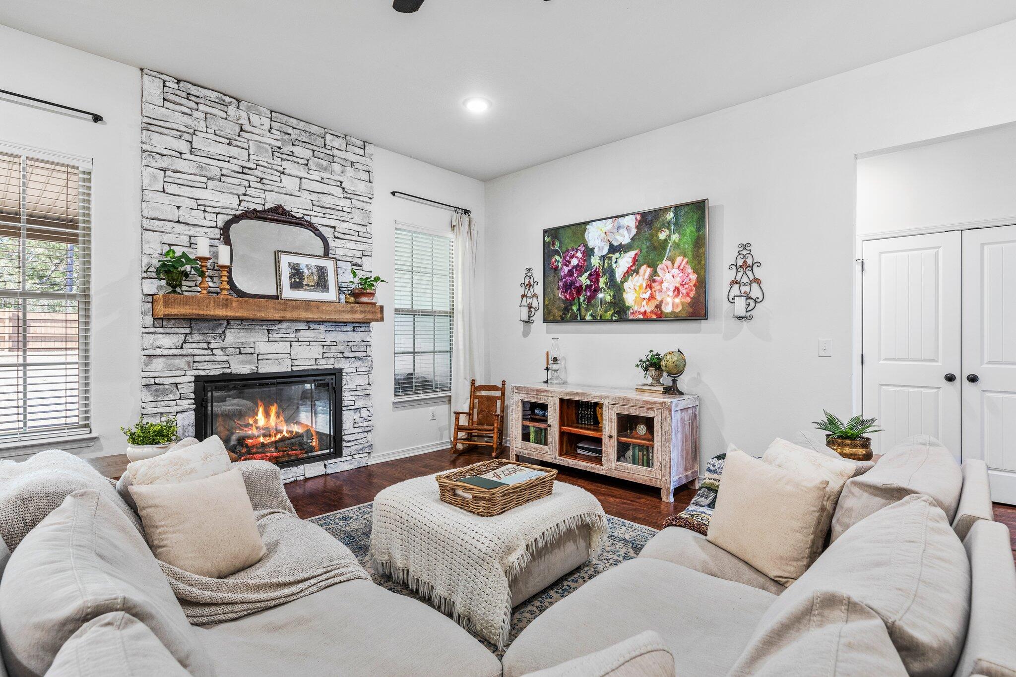 TIMBERLAND RIDGE - Residential