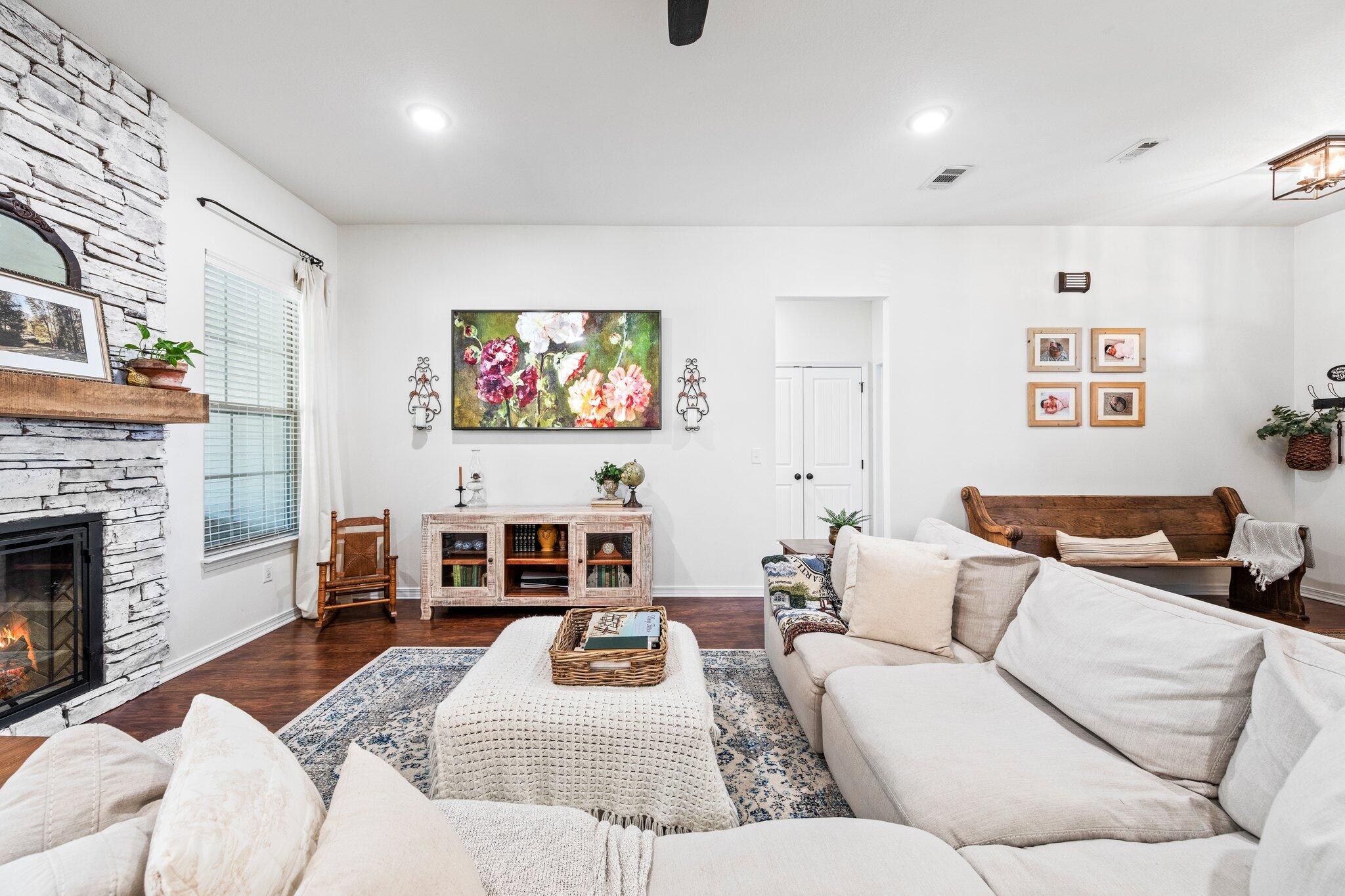 TIMBERLAND RIDGE - Residential