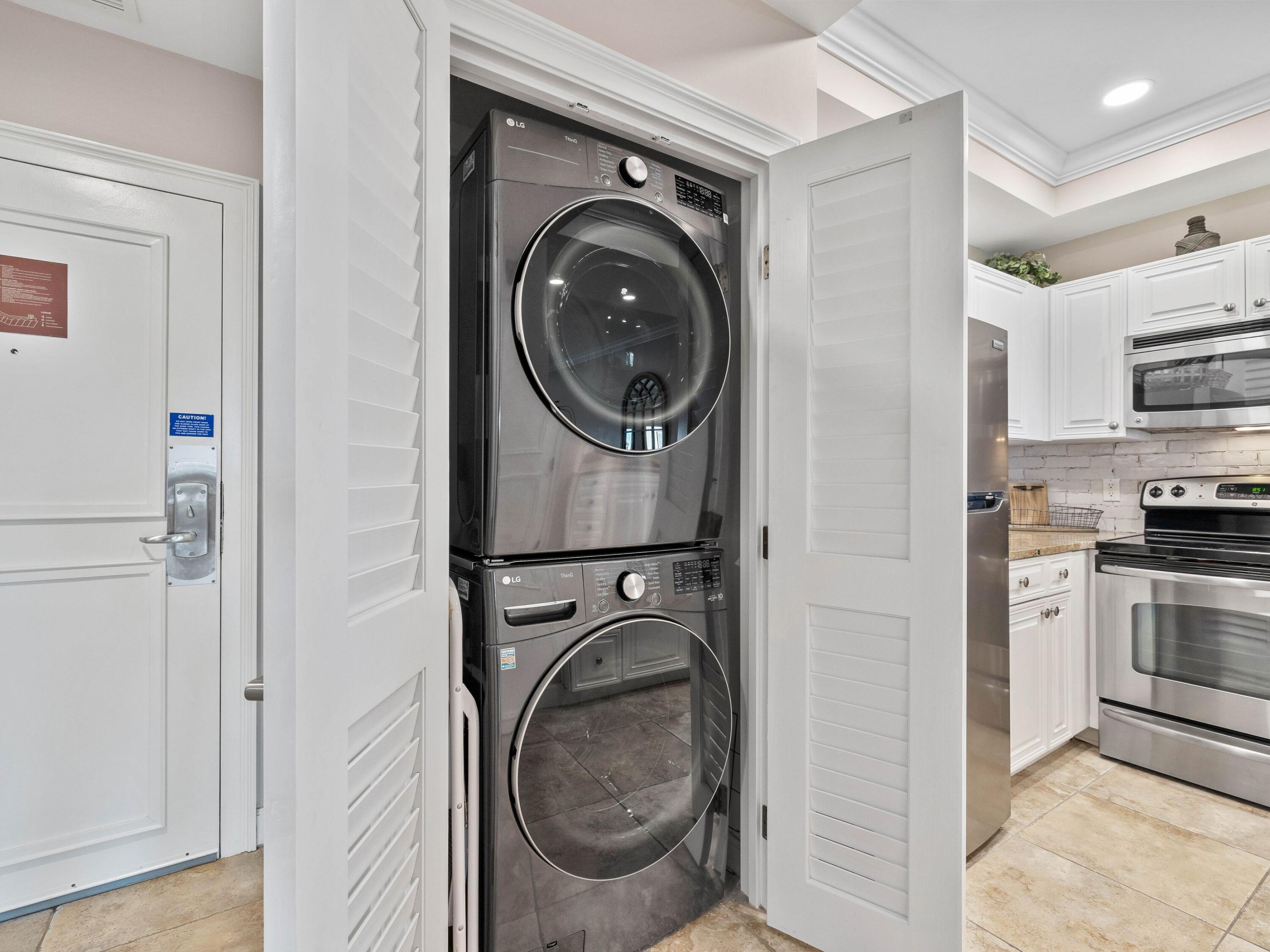 SUMMIT AT TOPS'L (THE) - Residential