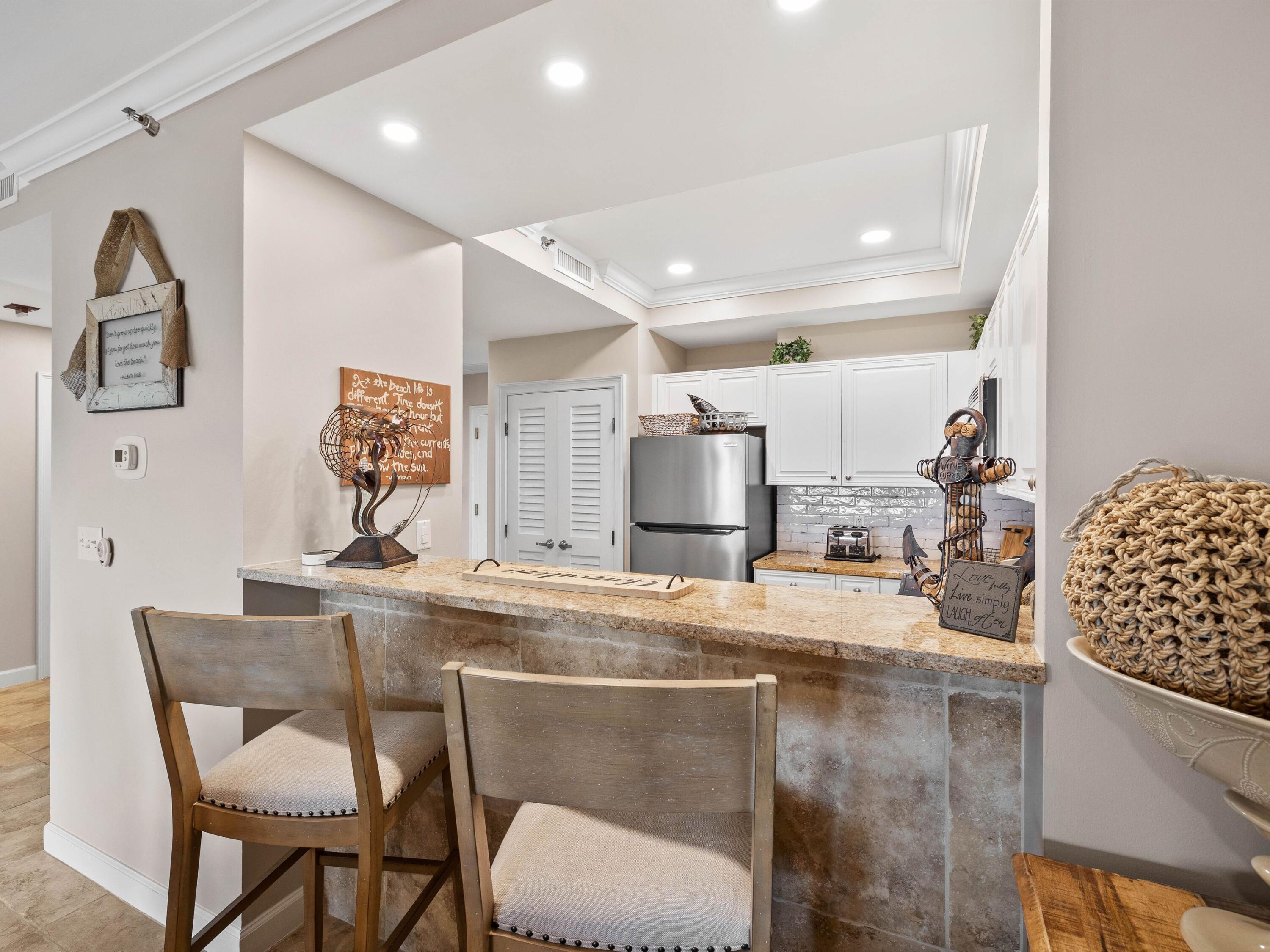 SUMMIT AT TOPS'L (THE) - Residential