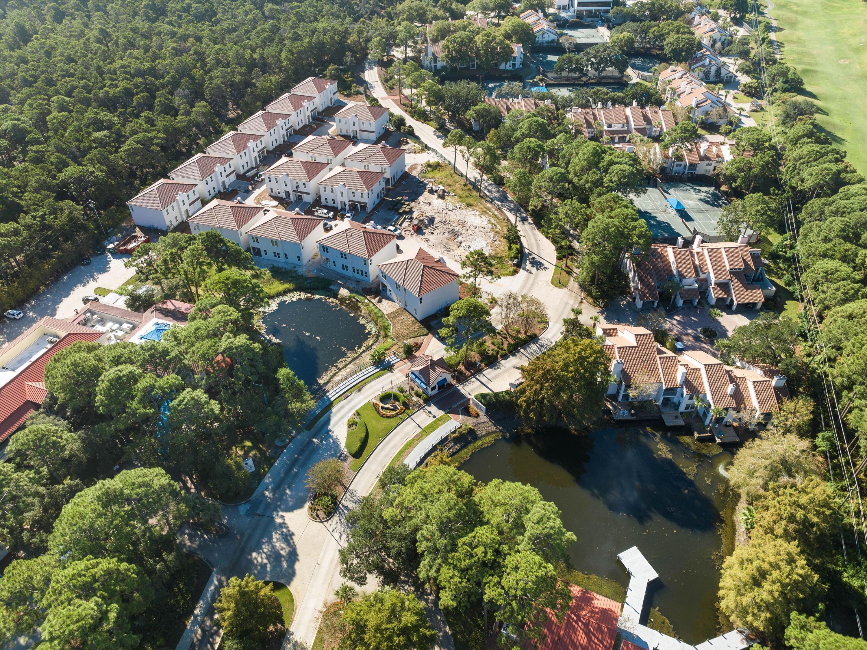 SUMMIT AT TOPS'L (THE) - Residential