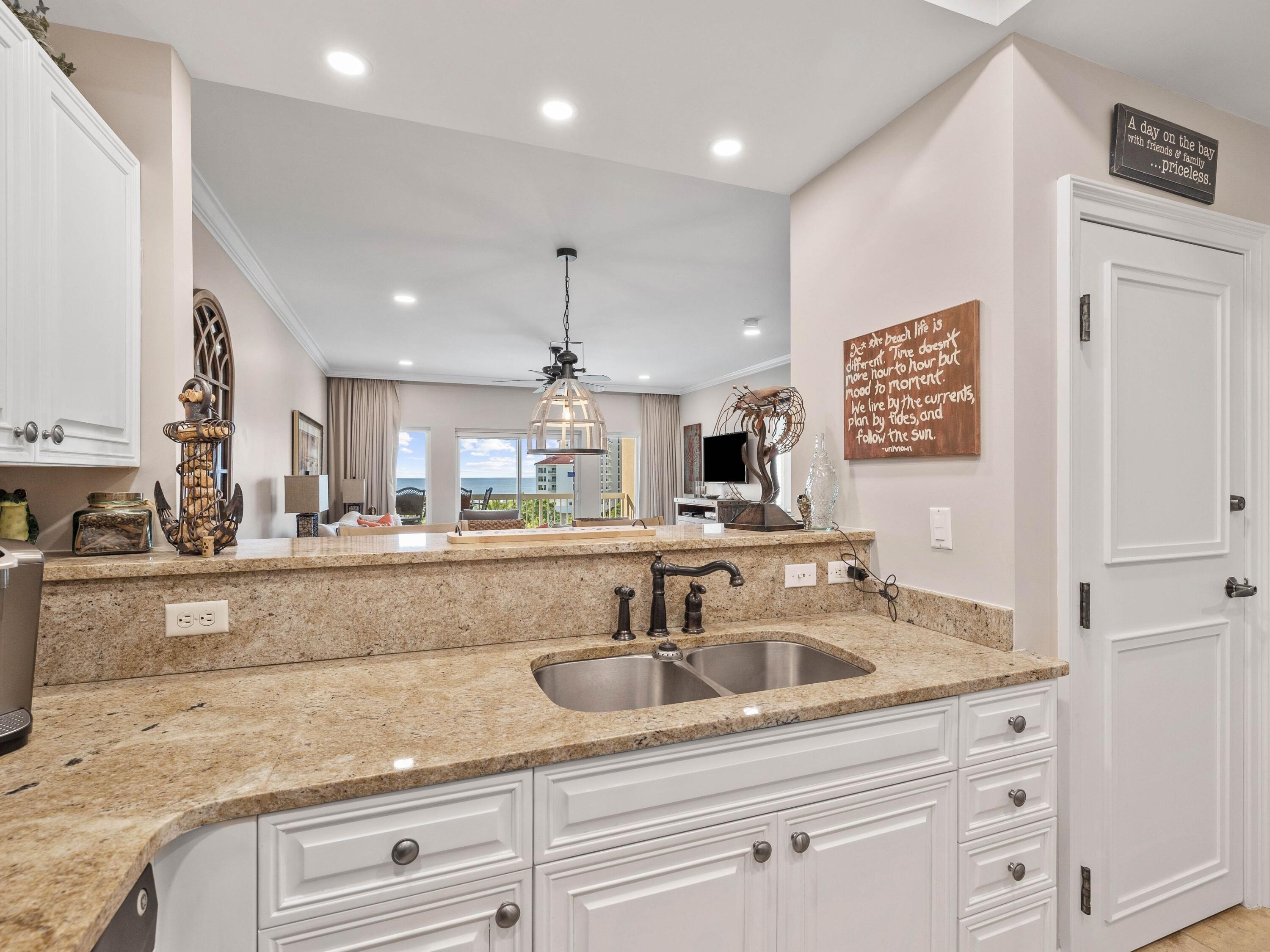 SUMMIT AT TOPS'L (THE) - Residential