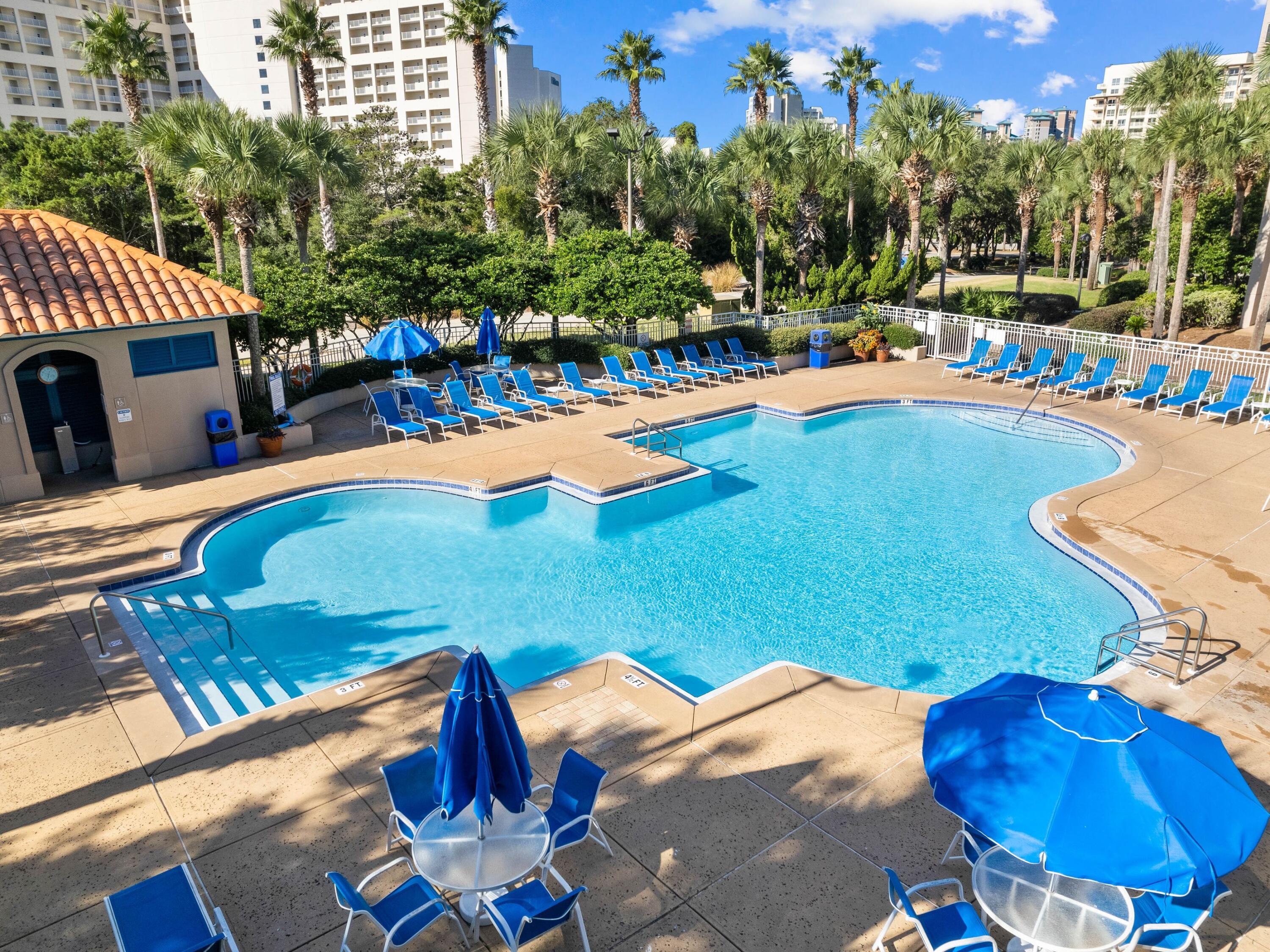 SUMMIT AT TOPS'L (THE) - Residential