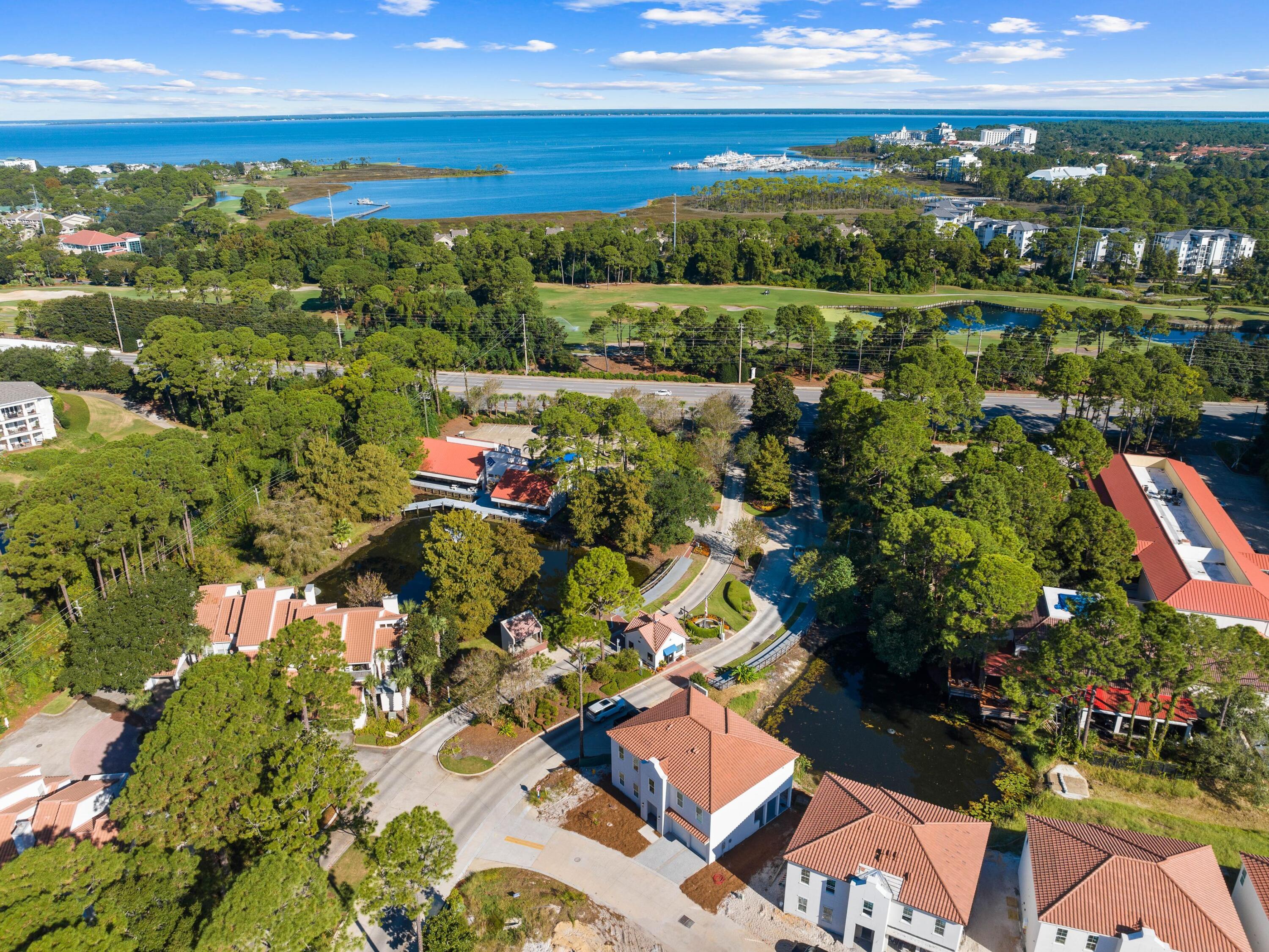 SUMMIT AT TOPS'L (THE) - Residential