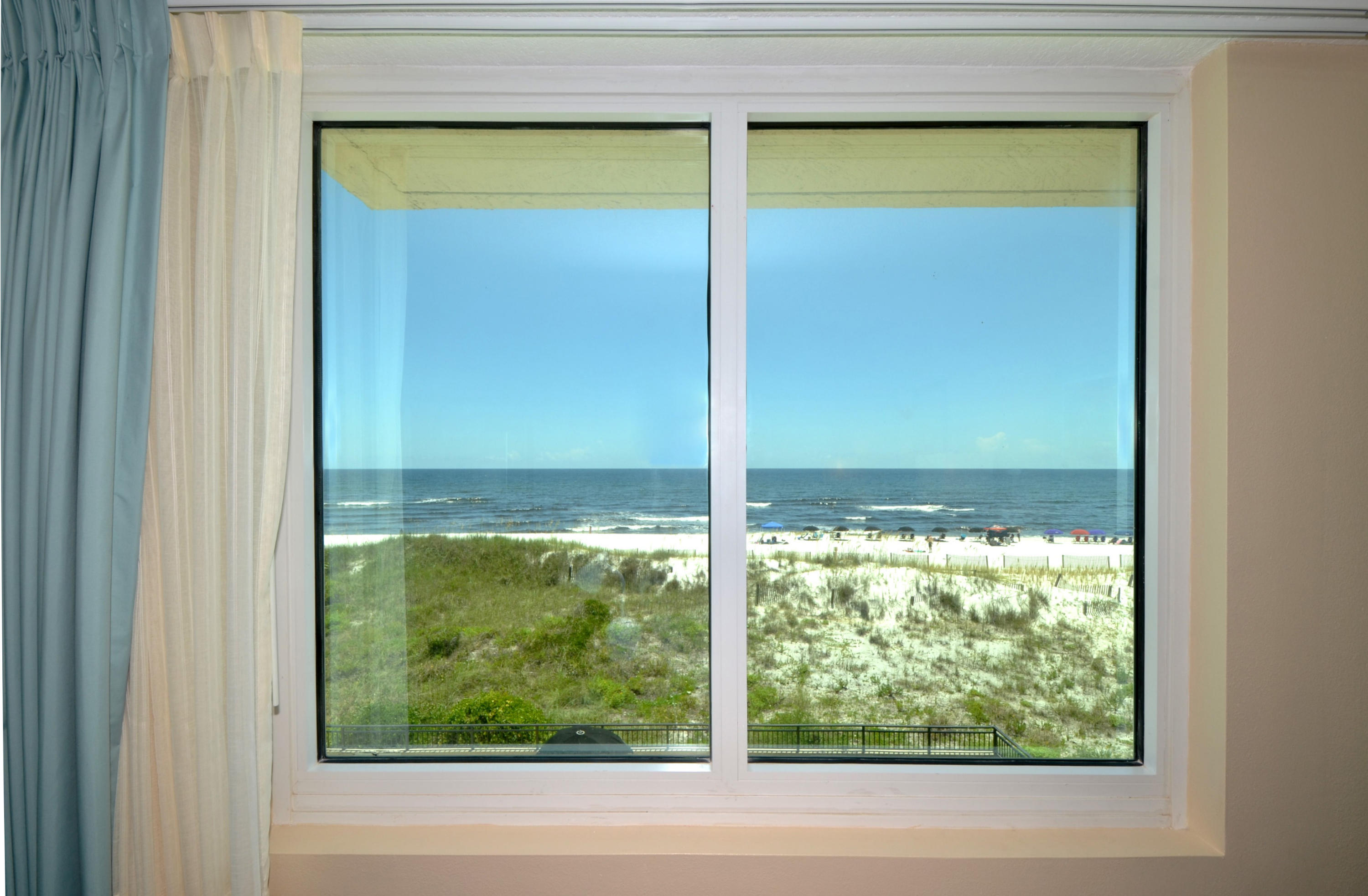 BREAKERS OF FWB PH II - Residential