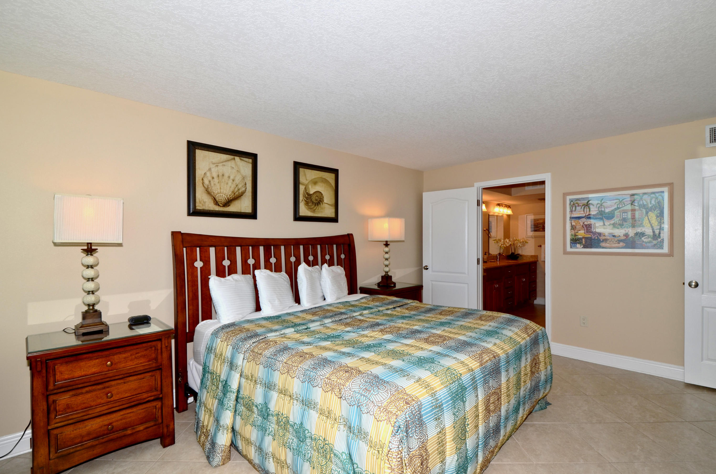 BREAKERS OF FWB PH II - Residential