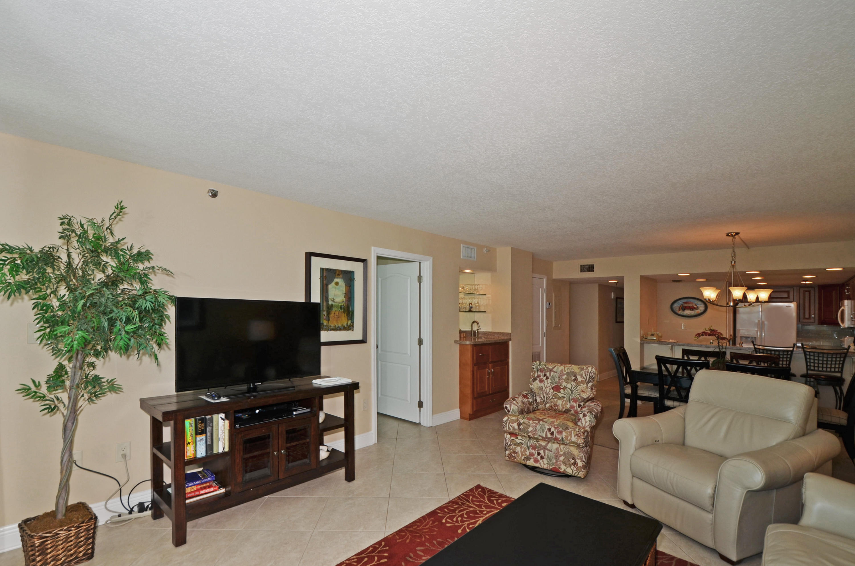 BREAKERS OF FWB PH II - Residential