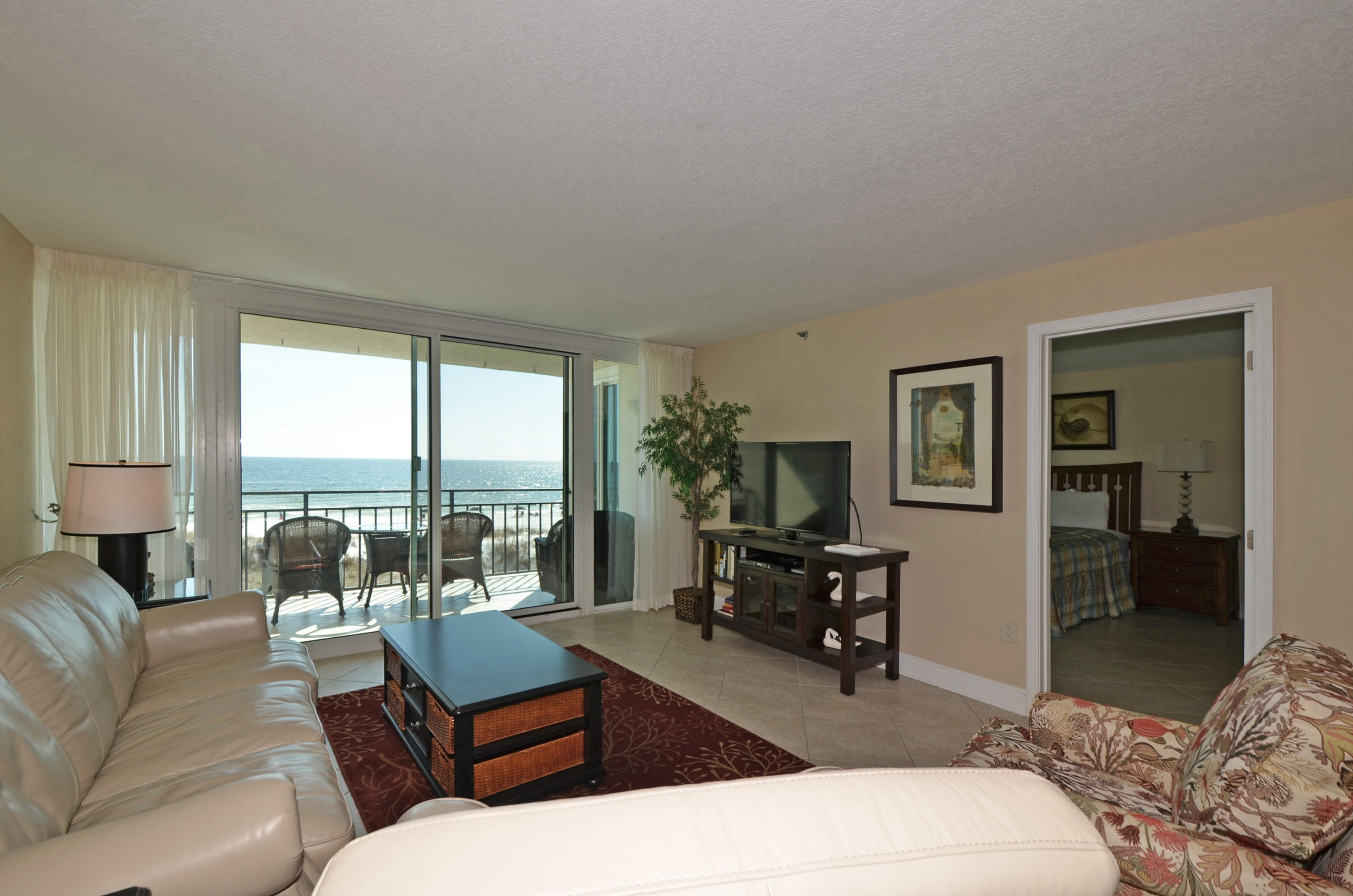 BREAKERS OF FWB PH II - Residential