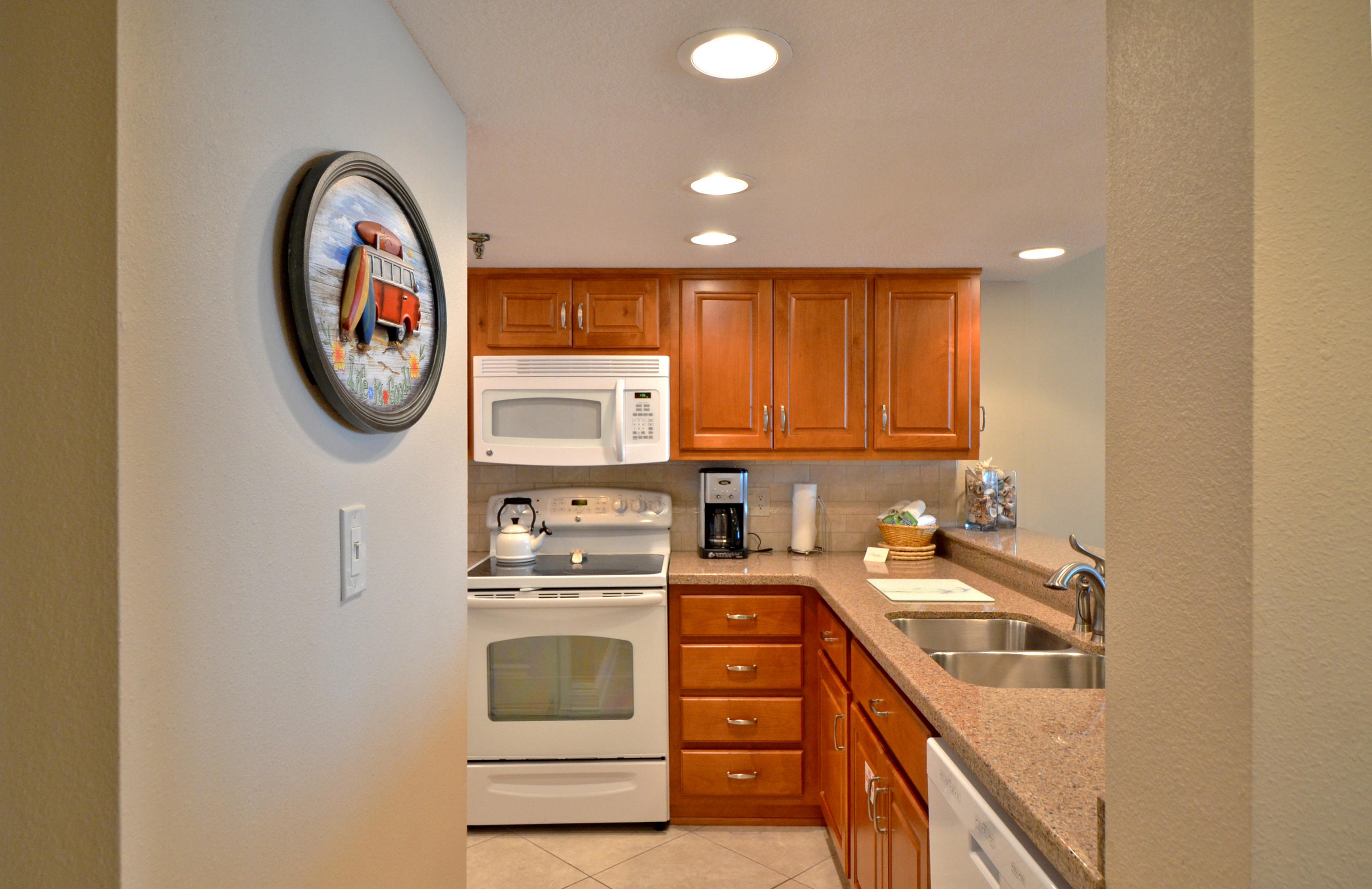 BREAKERS OF FWB PH II - Residential