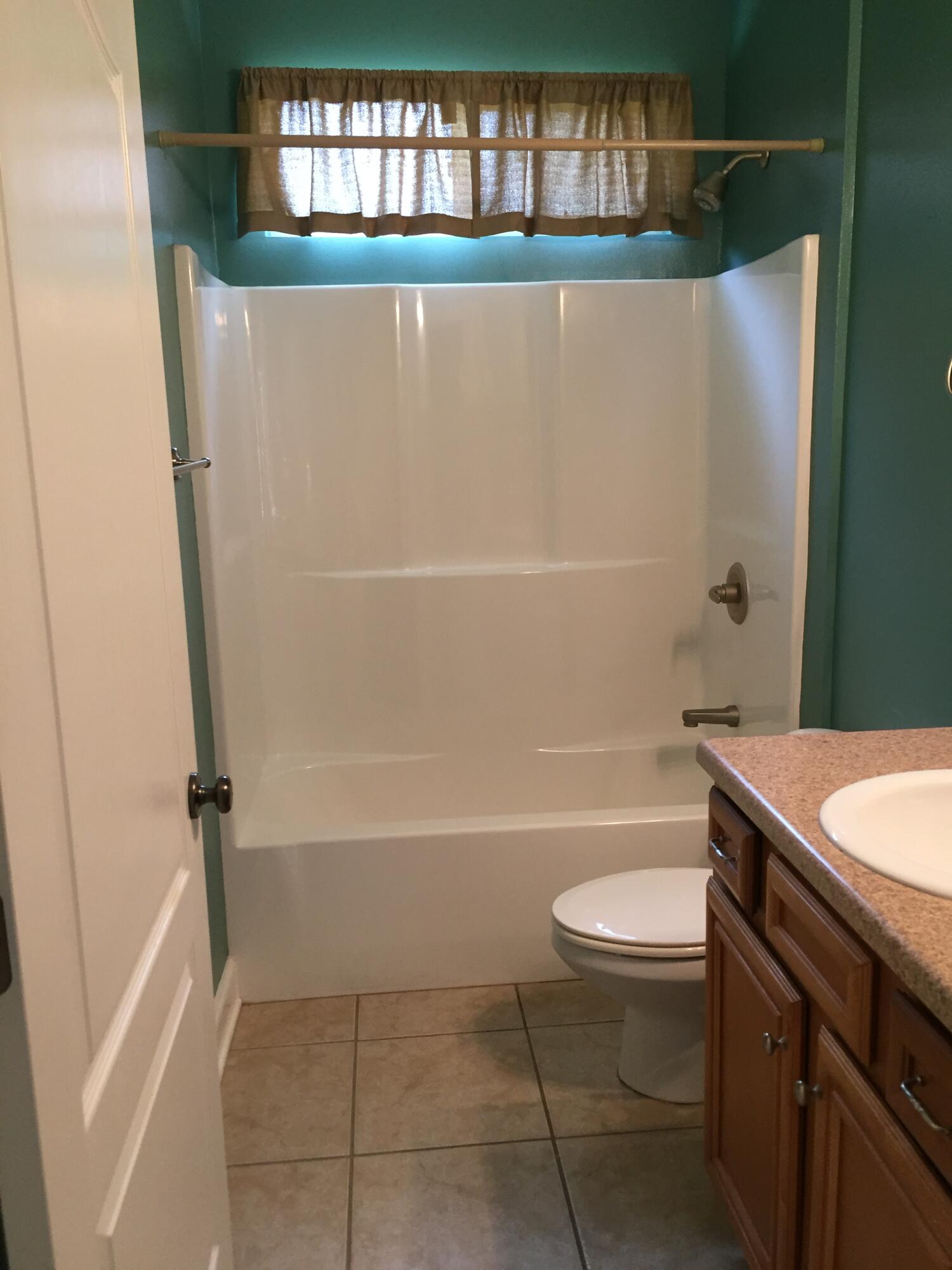 TANAGER OAKS - Residential Lease