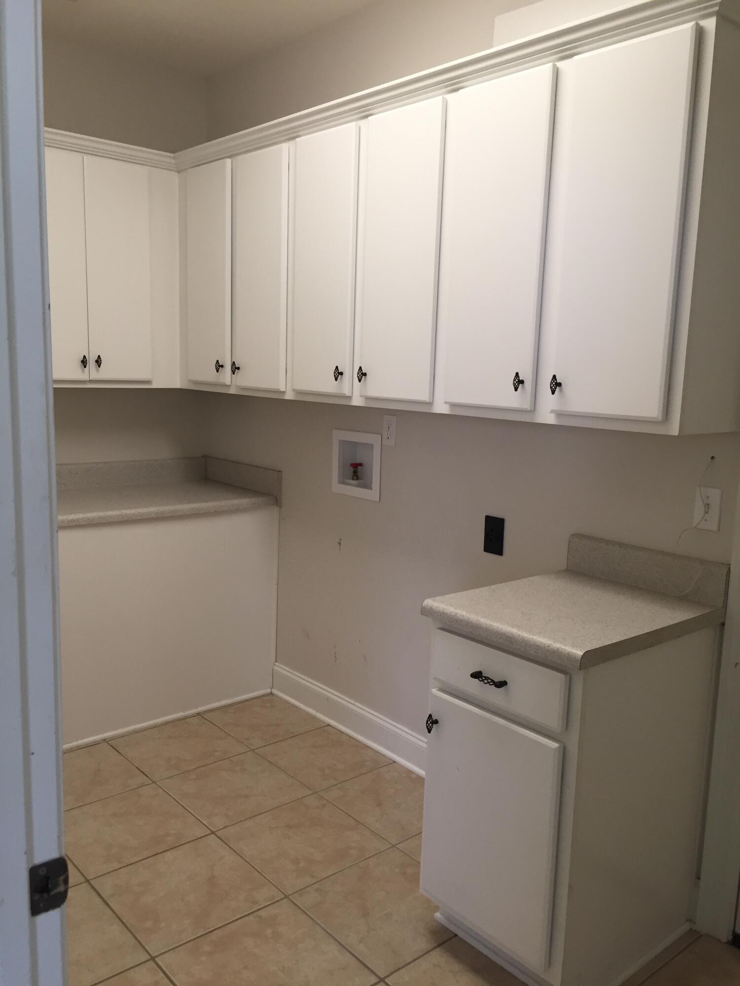 TANAGER OAKS - Residential Lease