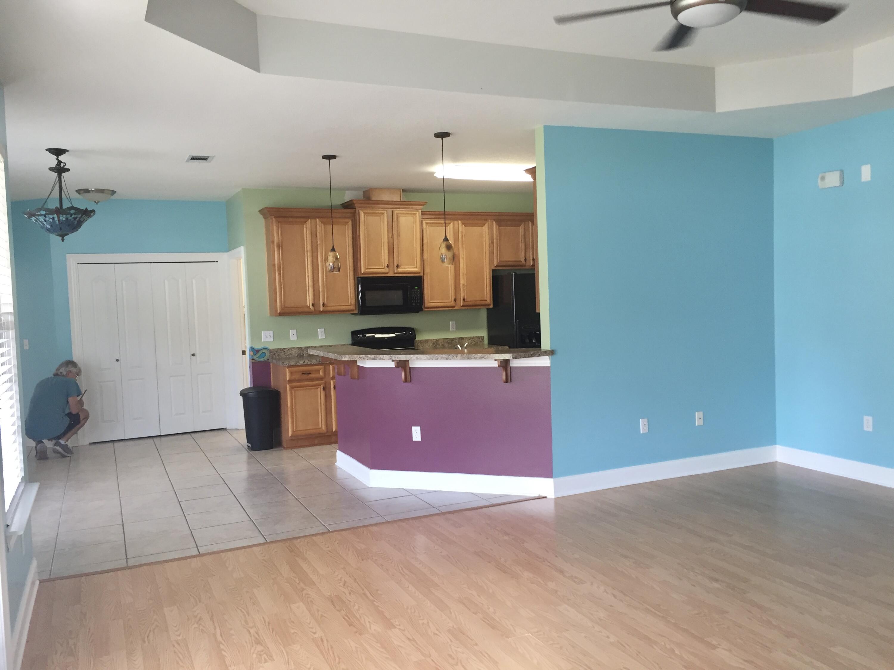 TANAGER OAKS - Residential Lease