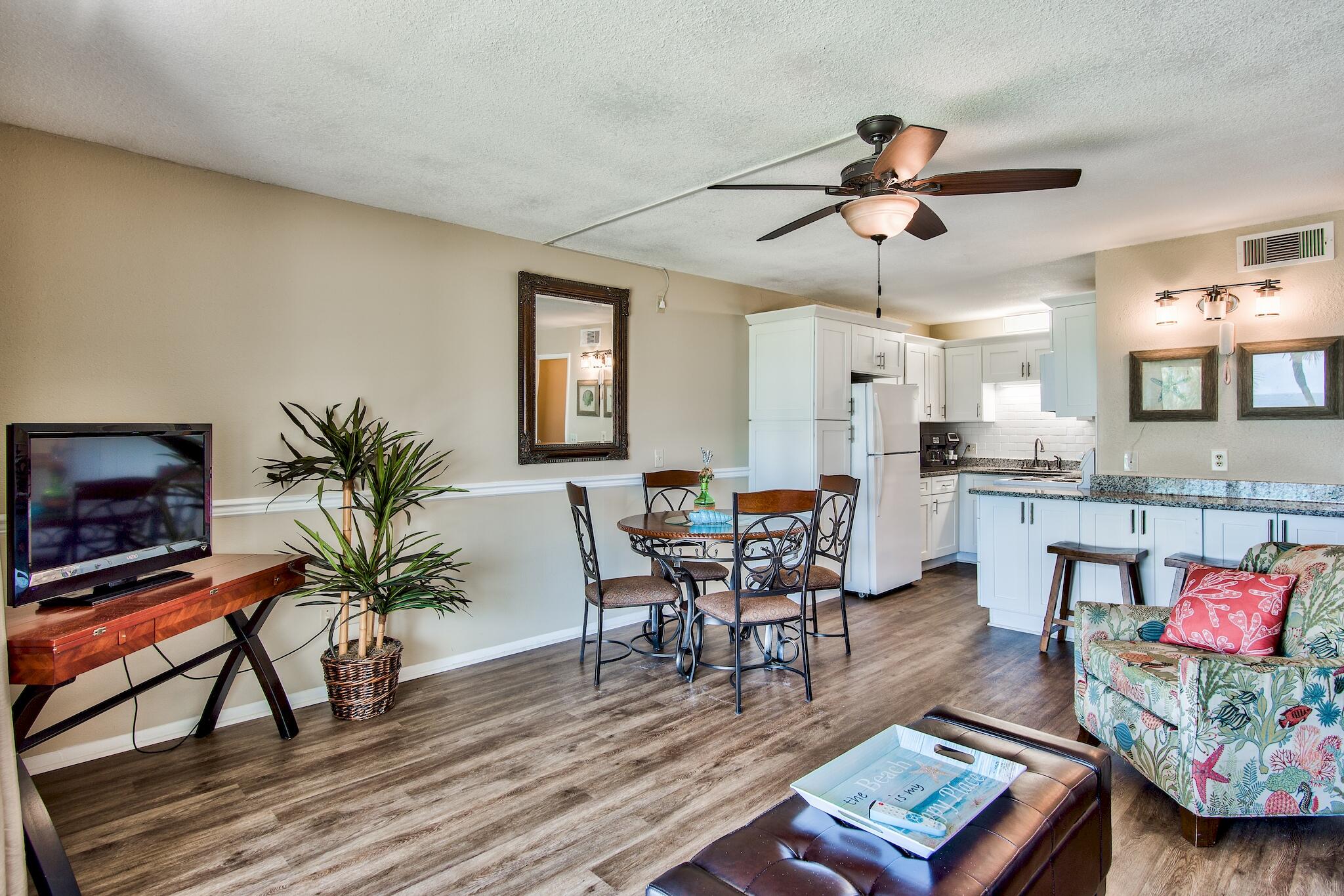 SUMMIT CONDOMINIUM, THE - Residential