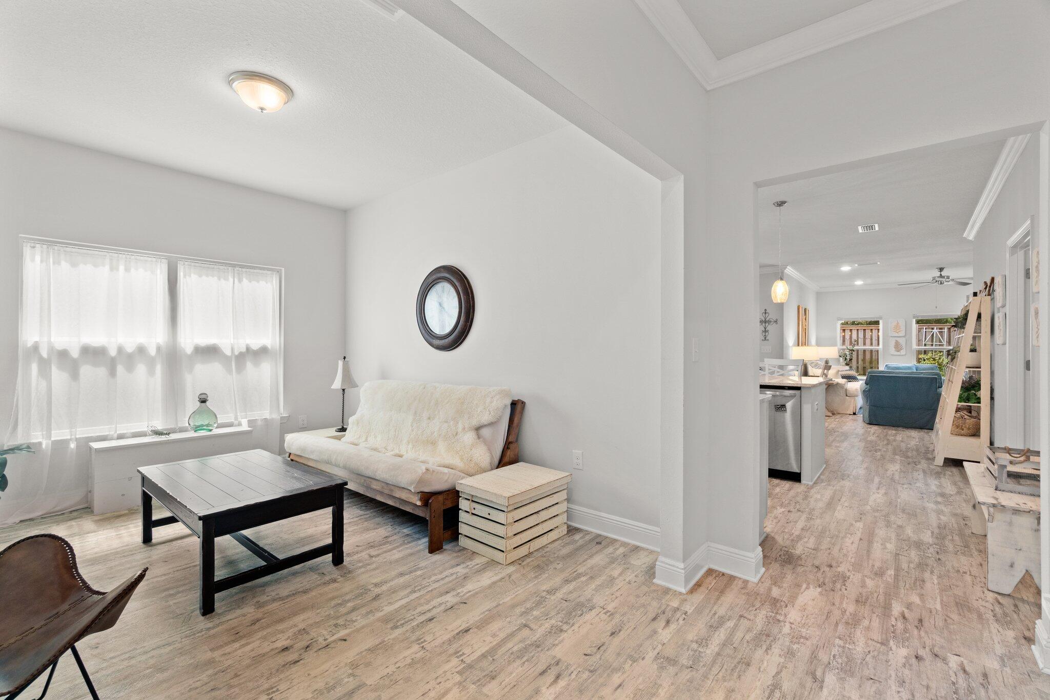 HAMMOCK BAY - FIREFLY - Residential