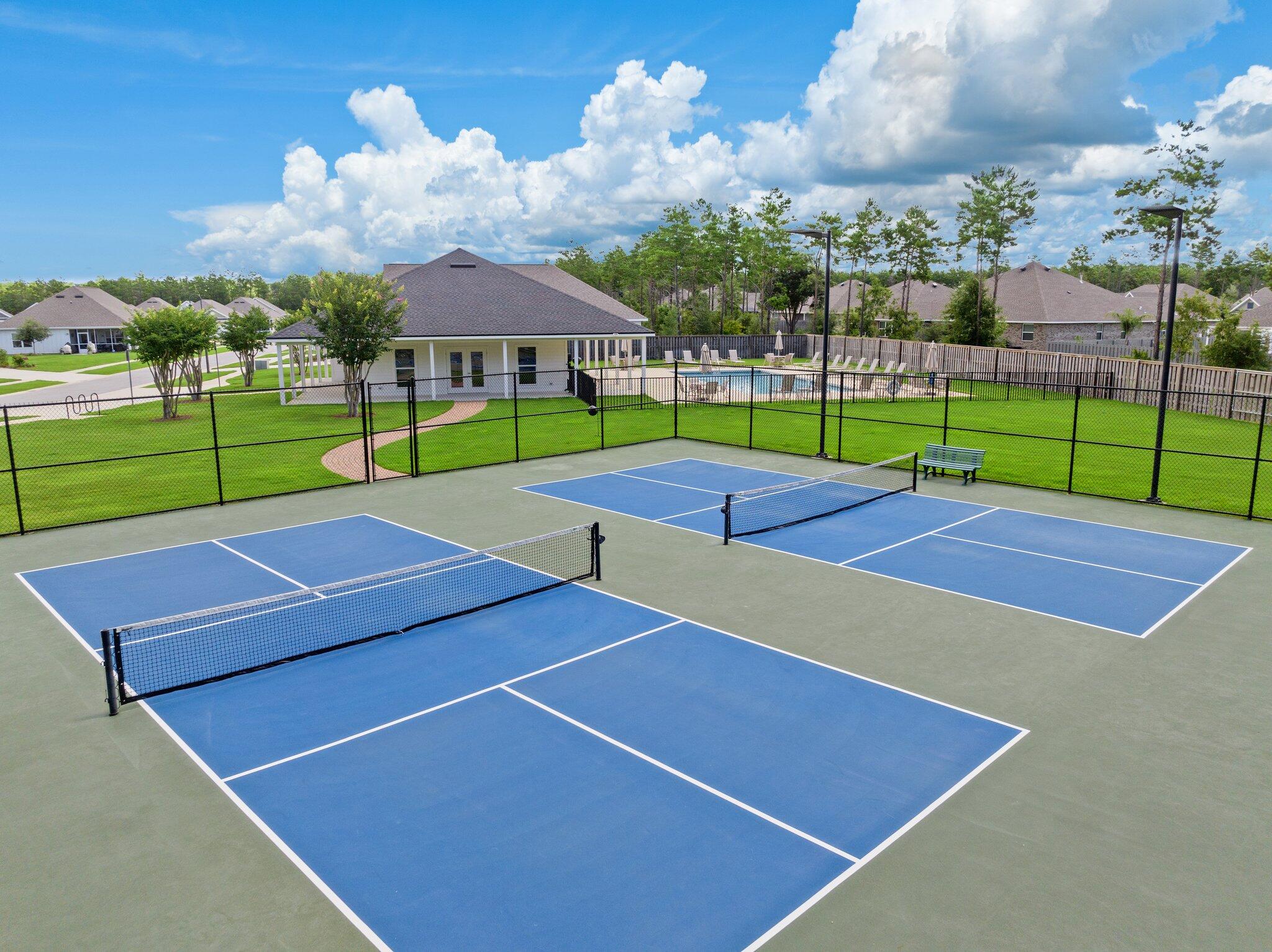 HAMMOCK BAY - FIREFLY - Residential