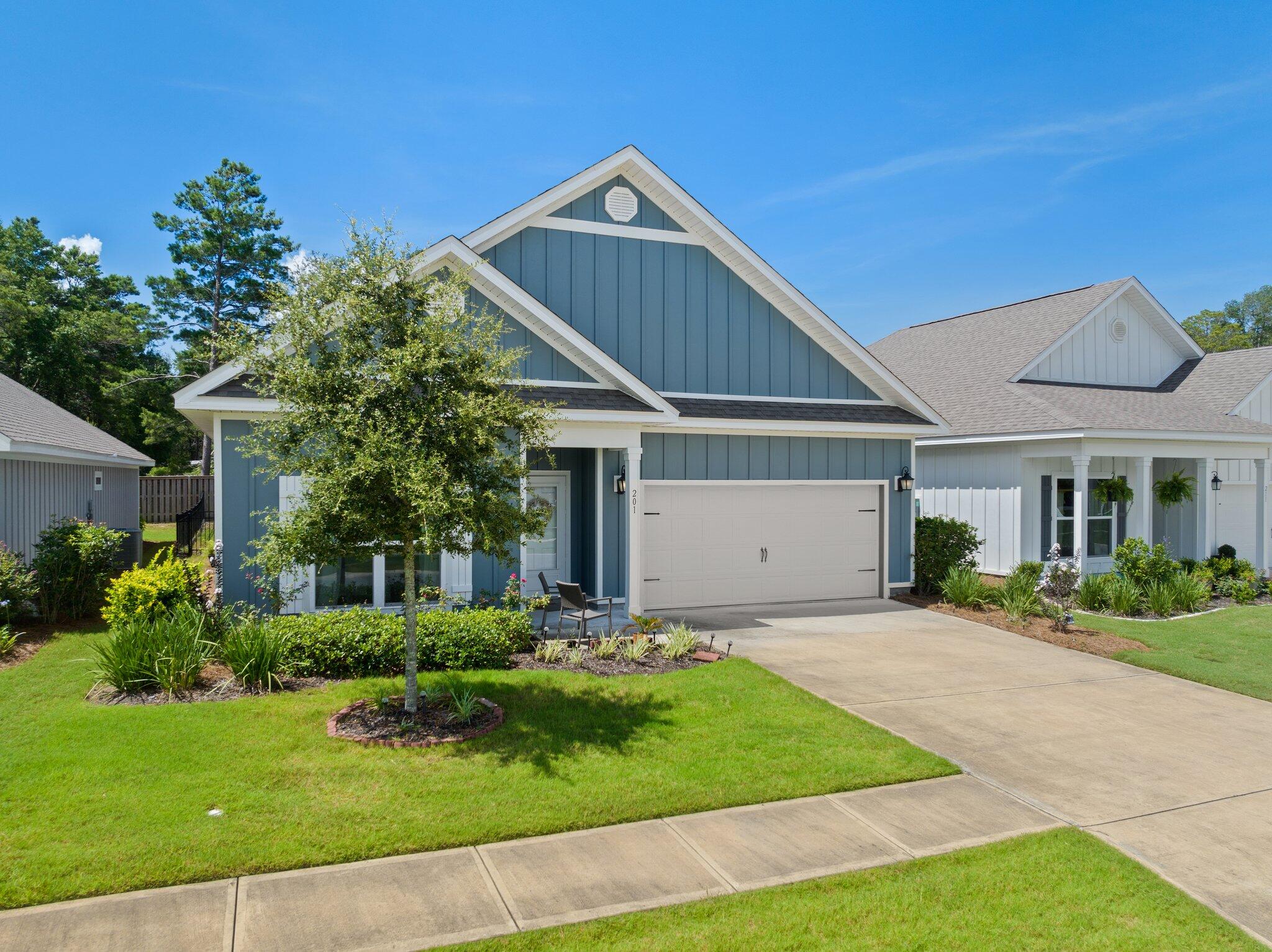 HAMMOCK BAY - FIREFLY - Residential