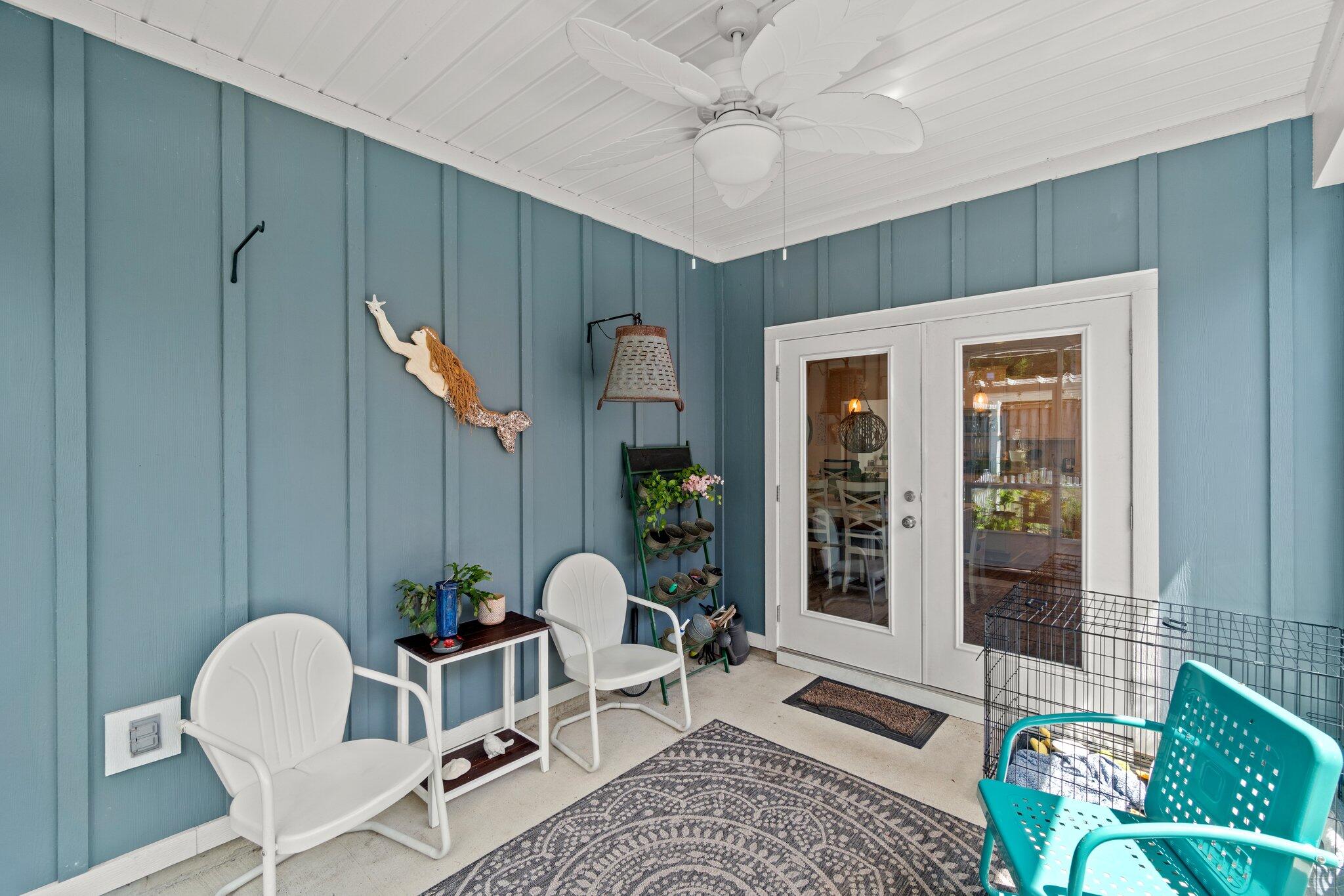 HAMMOCK BAY - FIREFLY - Residential