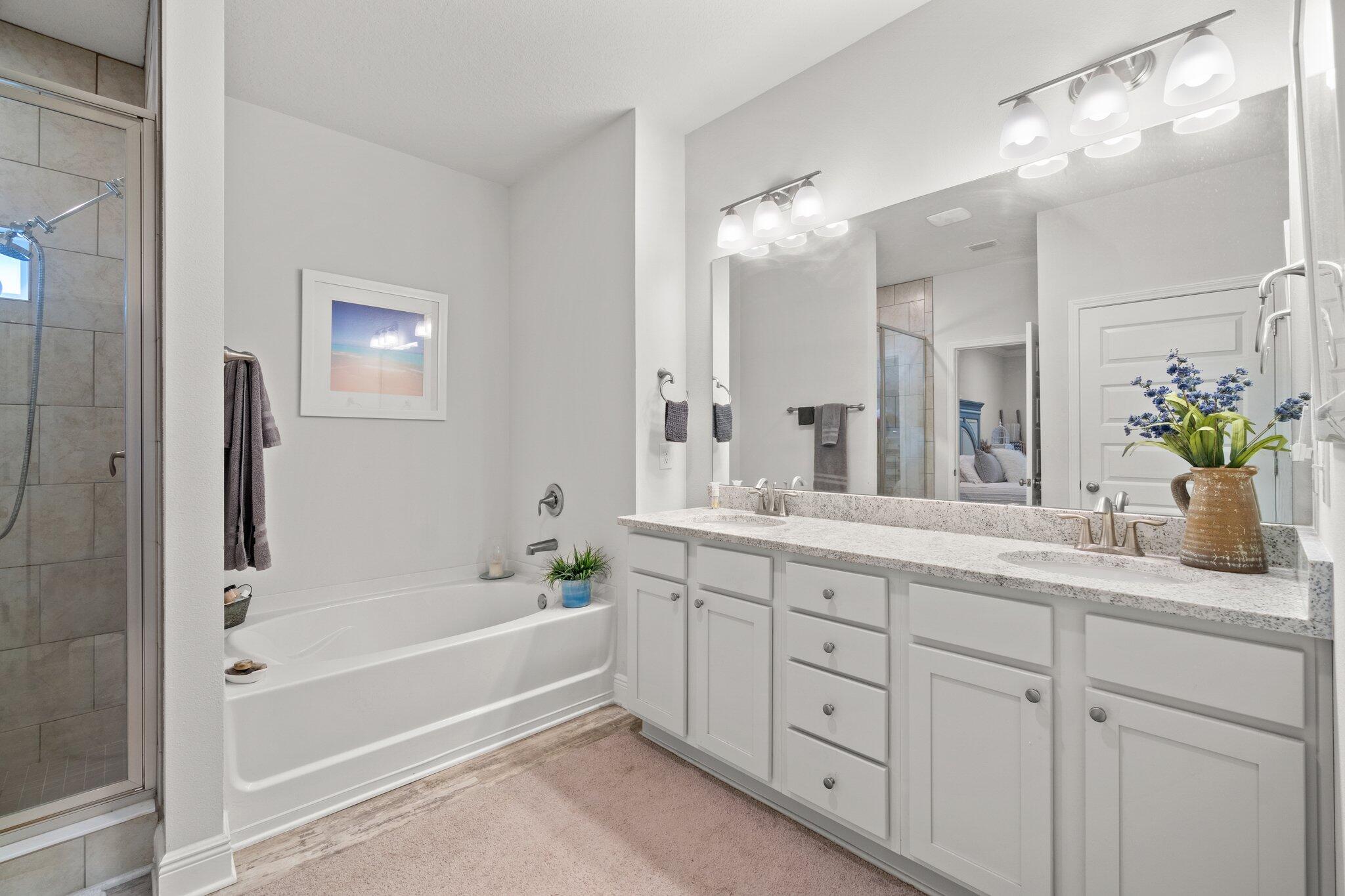 HAMMOCK BAY - FIREFLY - Residential