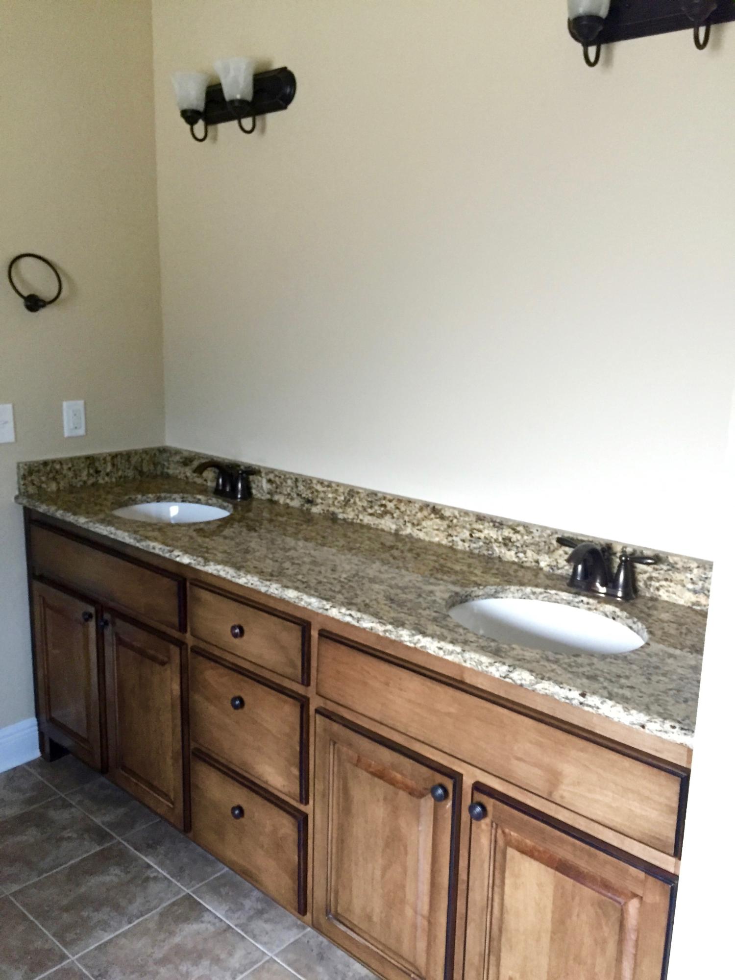 HOMEWOOD EST - Residential