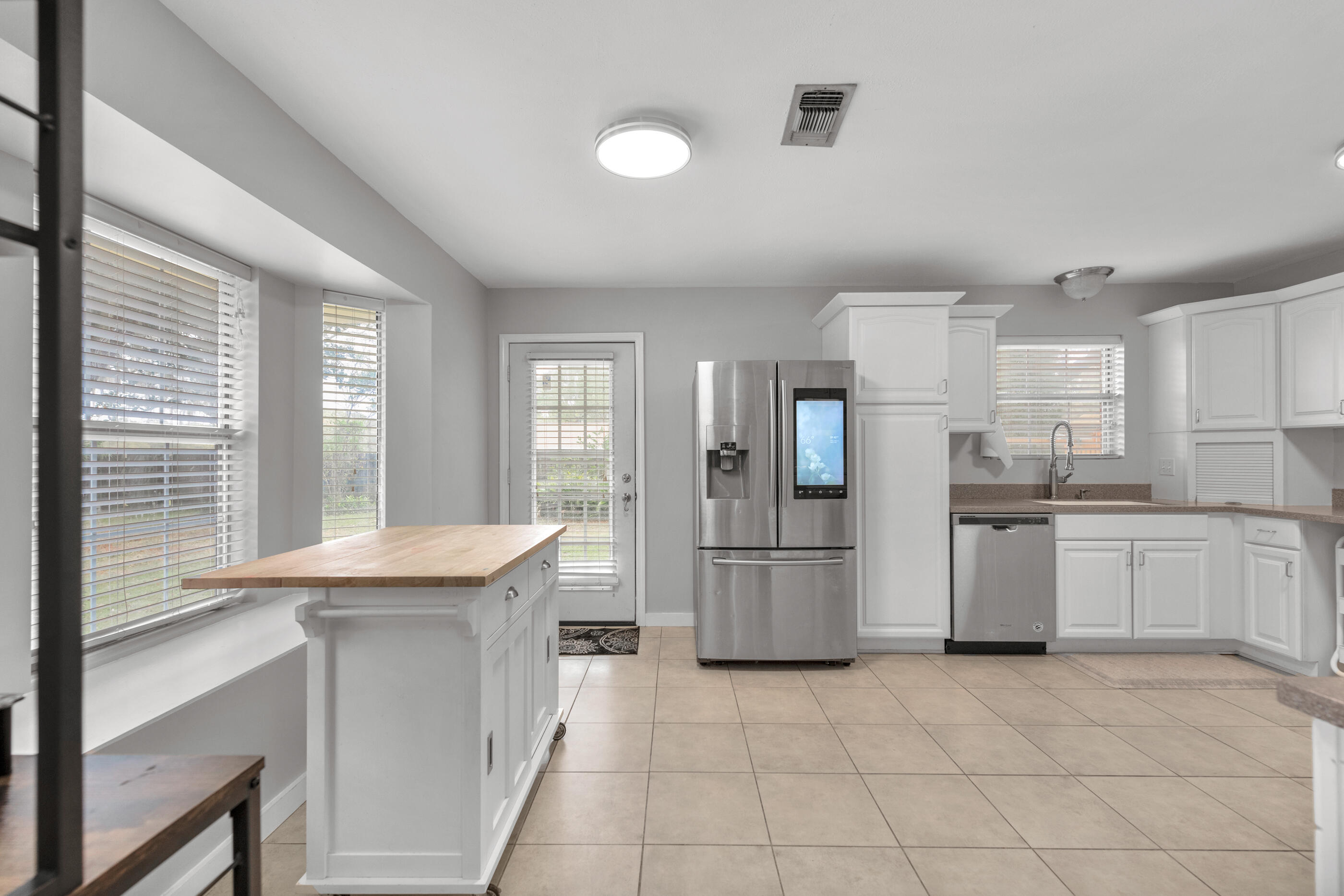 FOREST MANOR 1ST ADDN - Residential