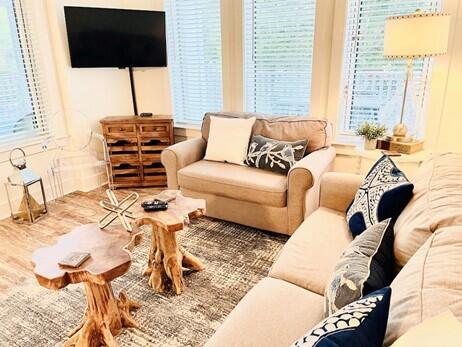 OBSERVATION POINT - Residential