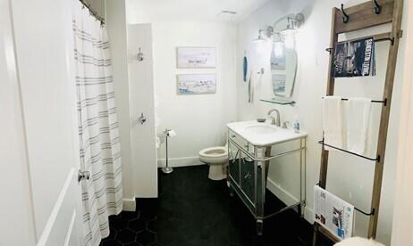 OBSERVATION POINT - Residential