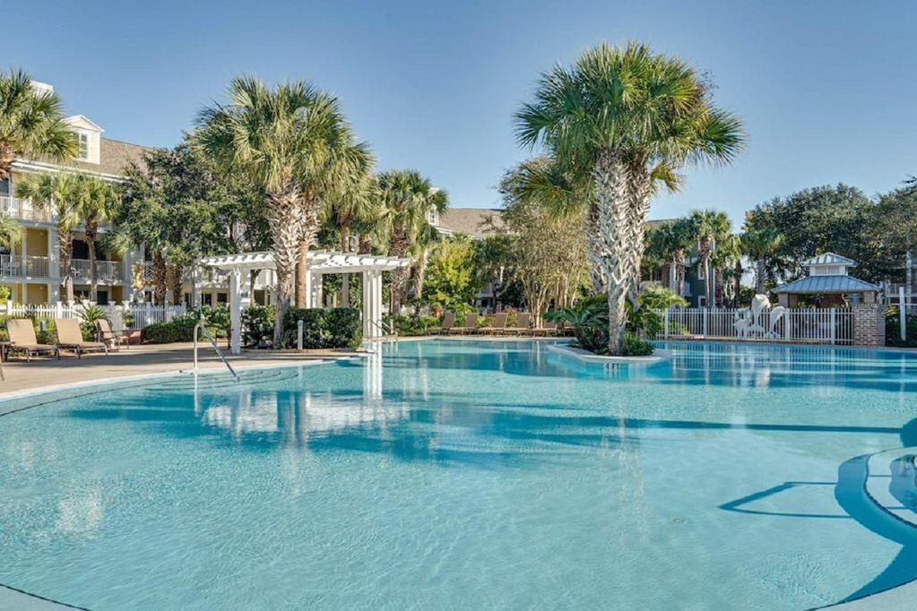 OBSERVATION POINT - Residential