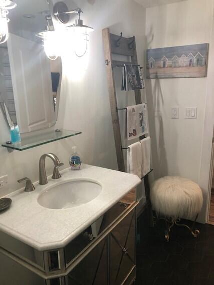 OBSERVATION POINT - Residential