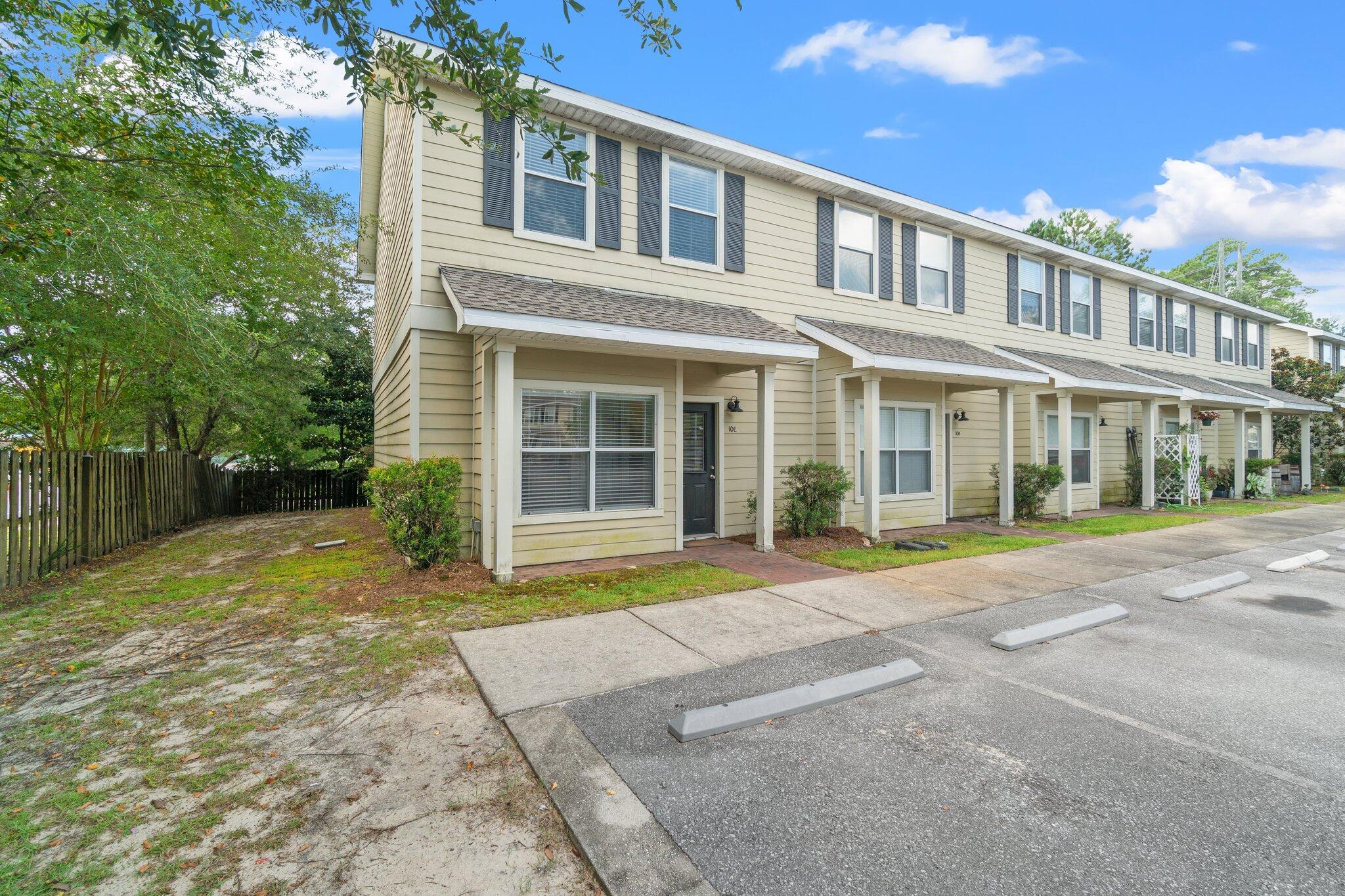 palms of Freeport - Residential Lease