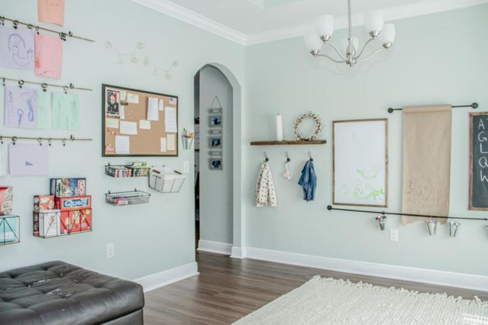 AUTUMN WOODS - Residential