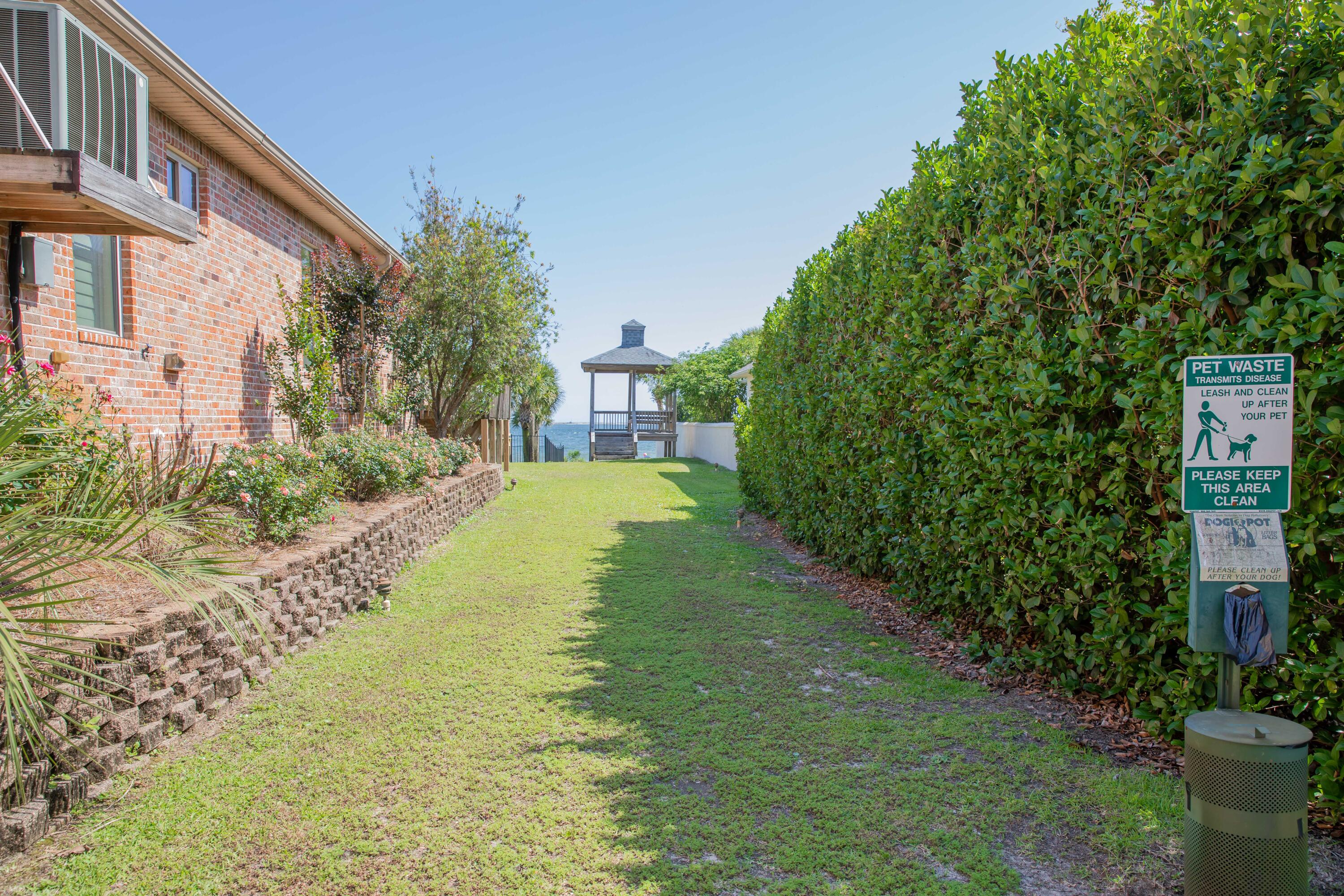 LA FONTAINE PHASE 1 - Land