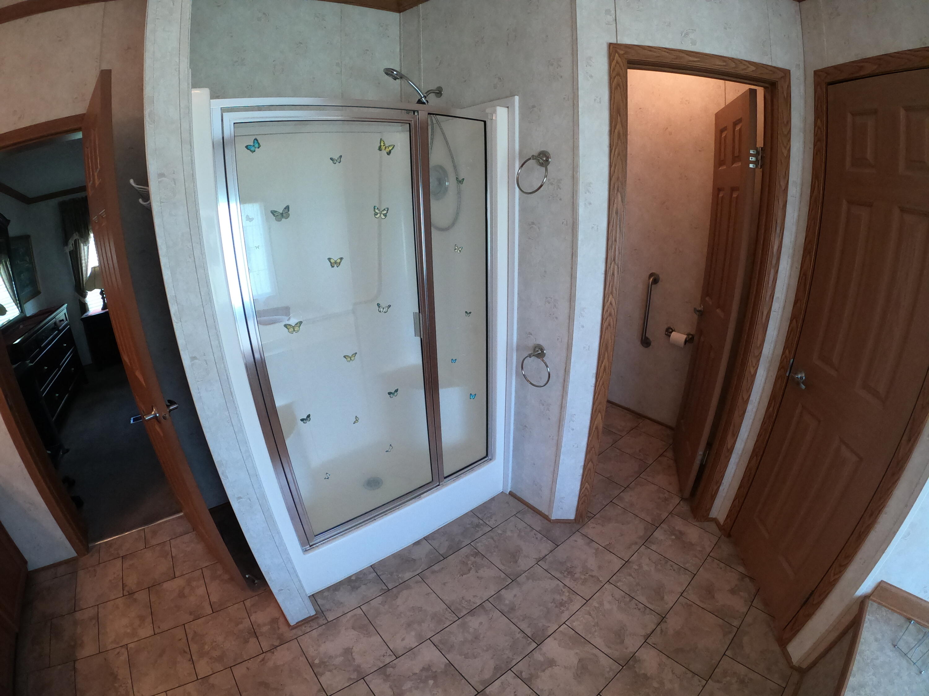 M/H NORTH (221000.10) - Residential