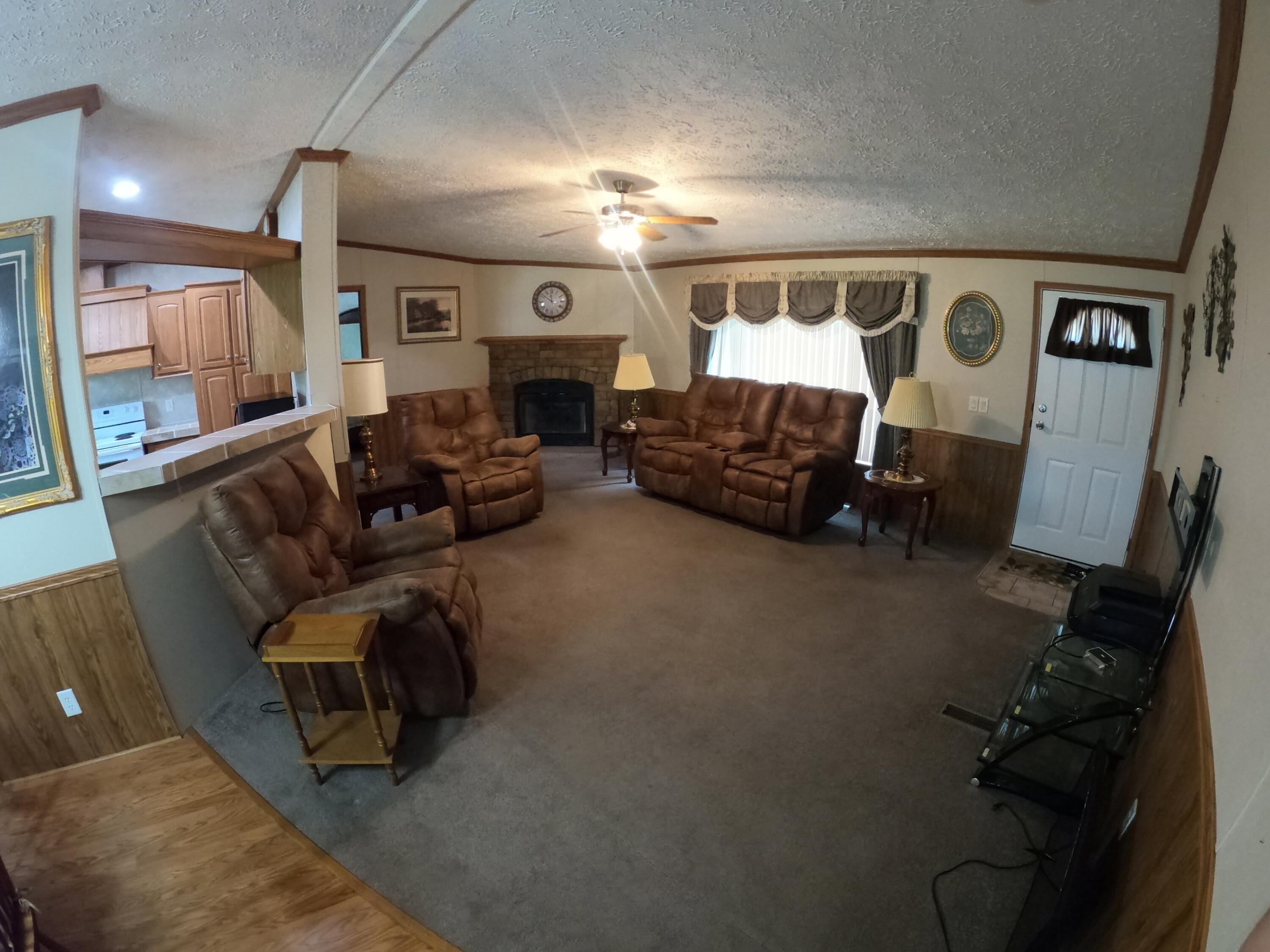 M/H NORTH (221000.10) - Residential