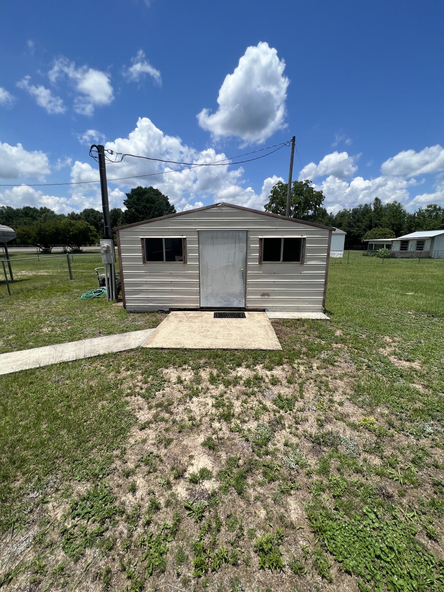 M/H NORTH (221000.10) - Residential