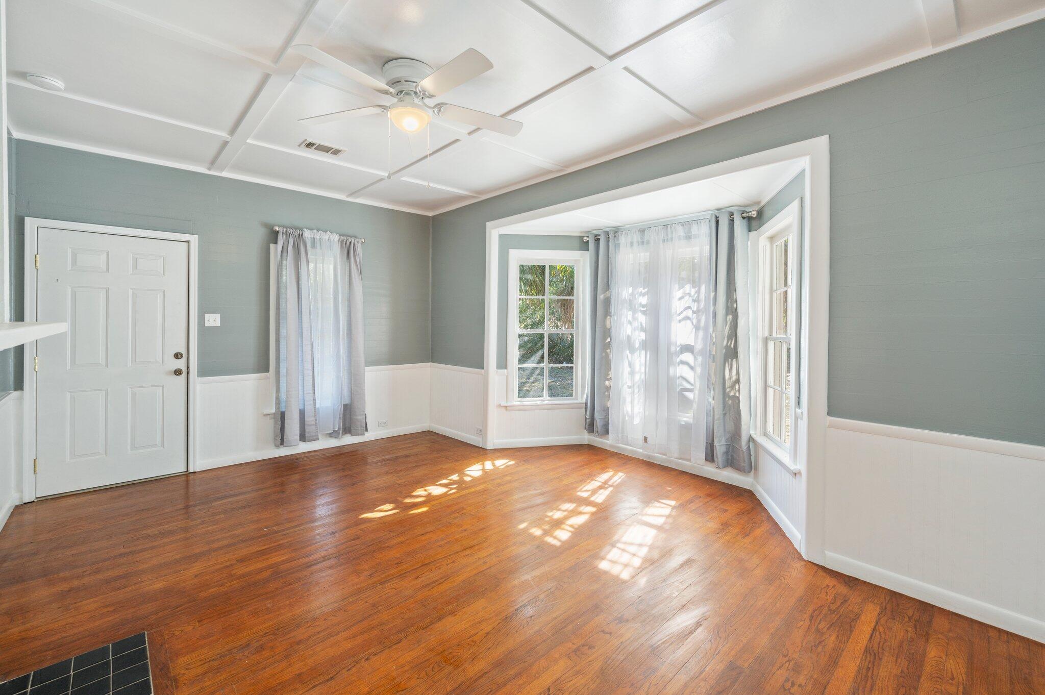 METES & BOUNDS - Residential Lease