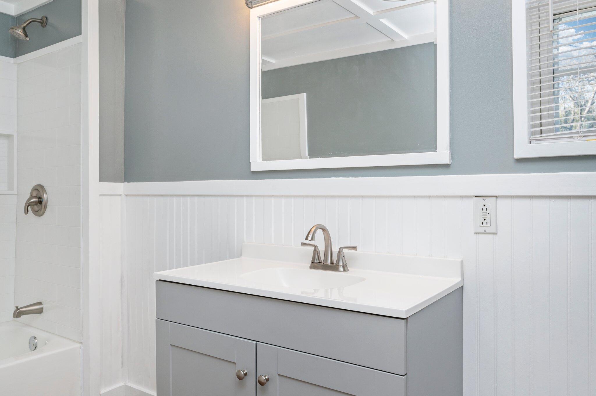 METES & BOUNDS - Residential Lease