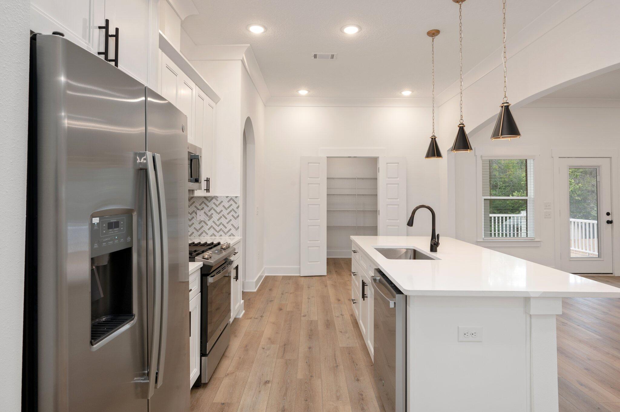 PALM ESTATES UNIT 2 - Residential