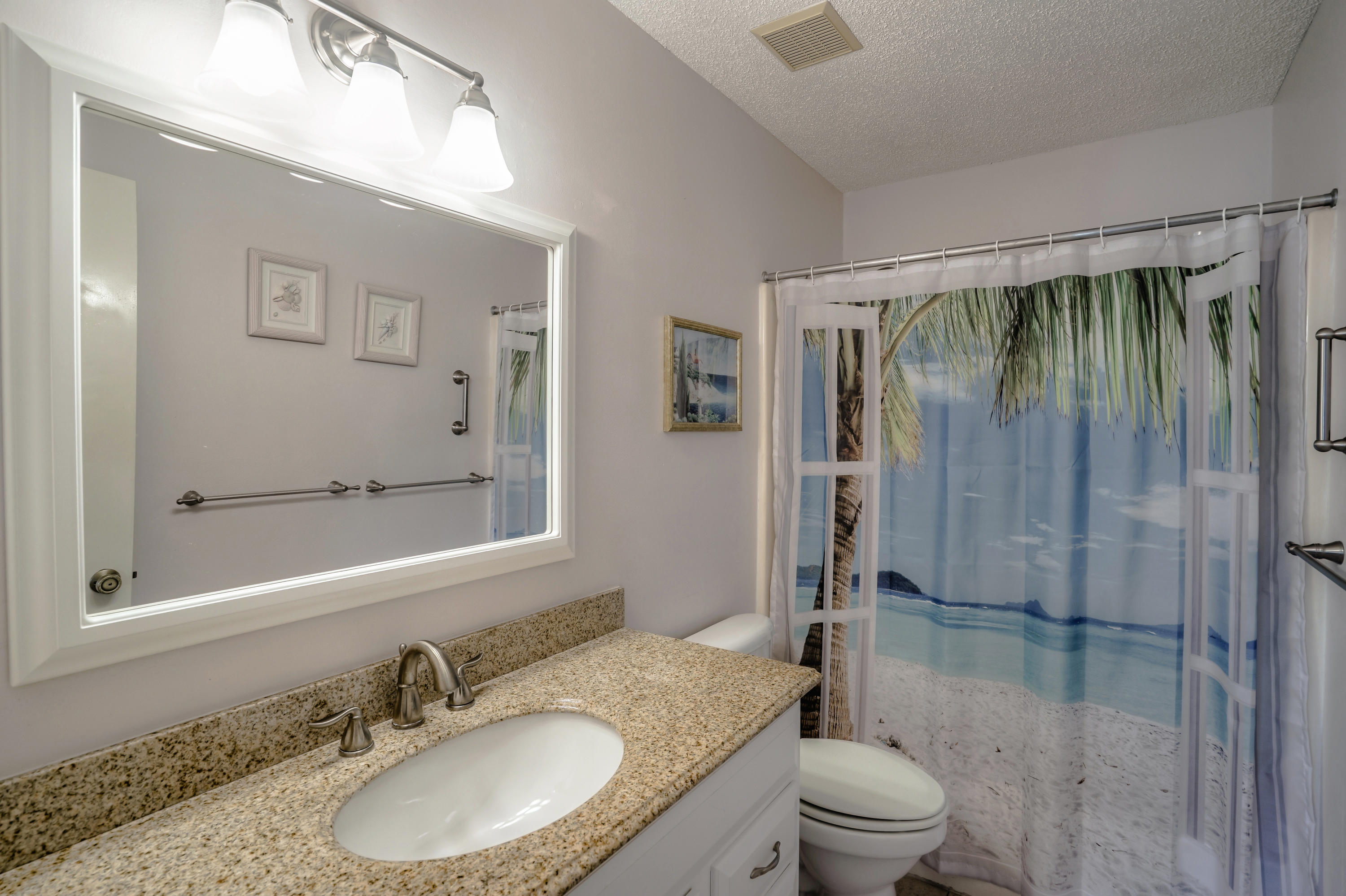 UNIT #116 MISTY COVE TOWNHOMES PH I PB 6-30 & INT IN COMMON ELEMENTS AS RECD IN OR 330-254 OR 1726-3 - Residential