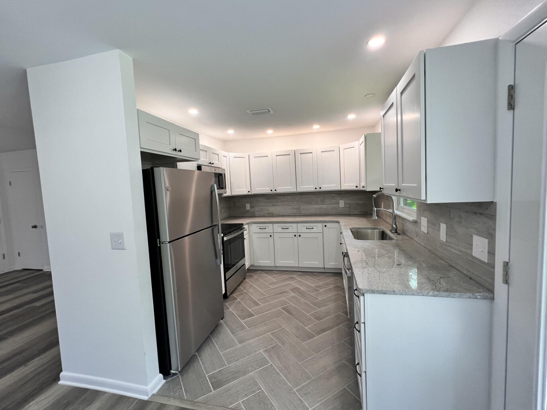 RACETRACK ROAD 1ST - Residential