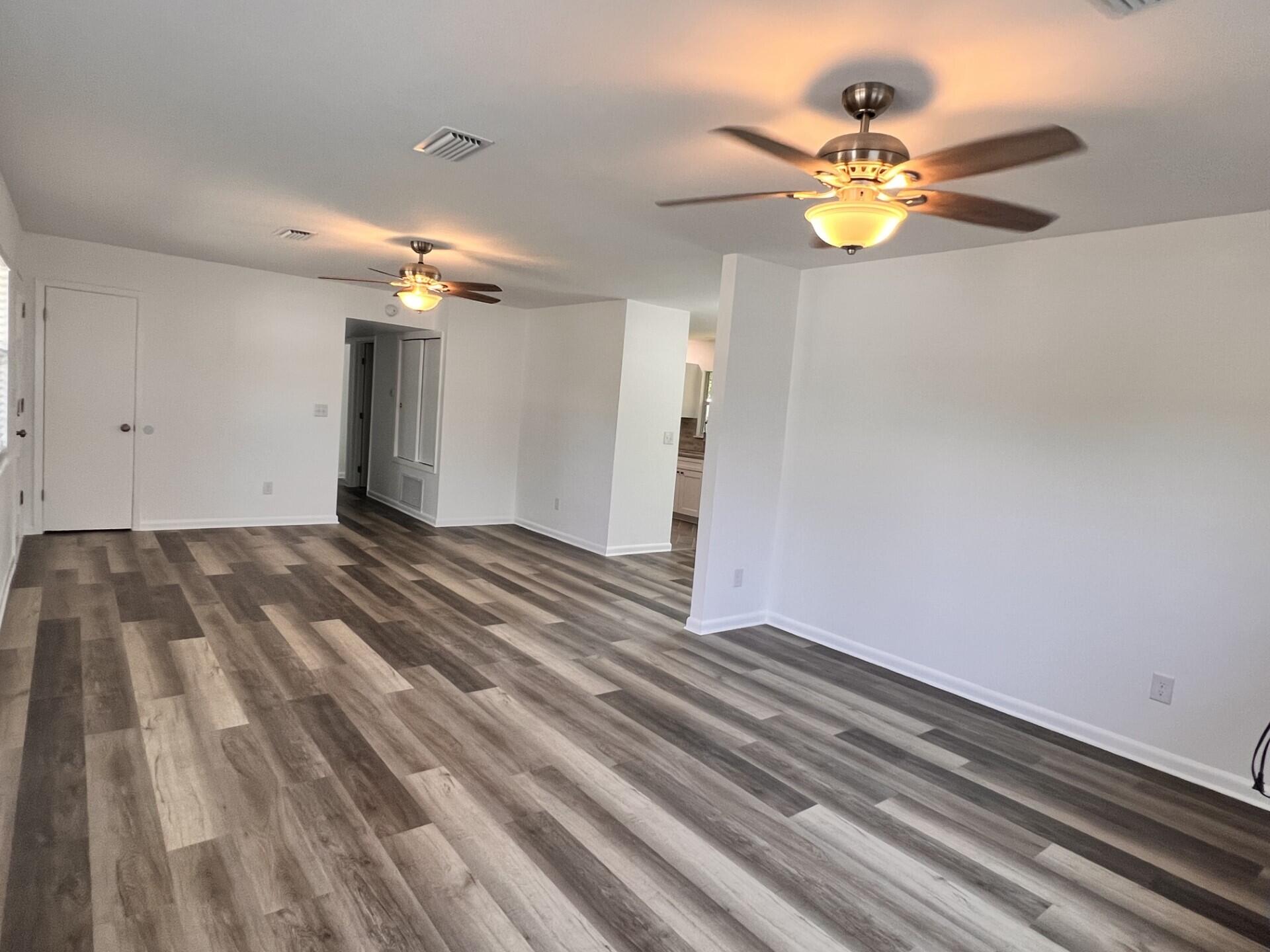 RACETRACK ROAD 1ST - Residential