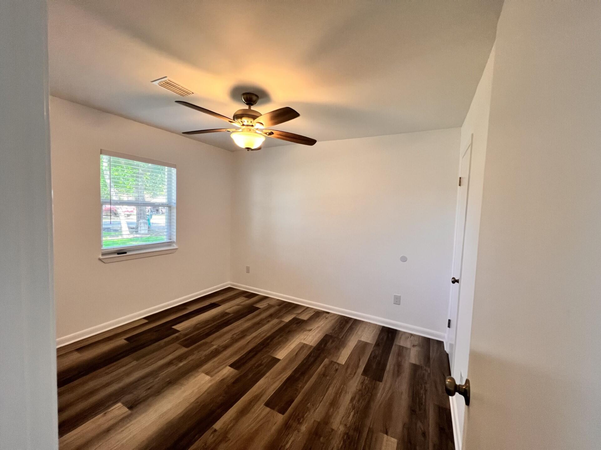 RACETRACK ROAD 1ST - Residential